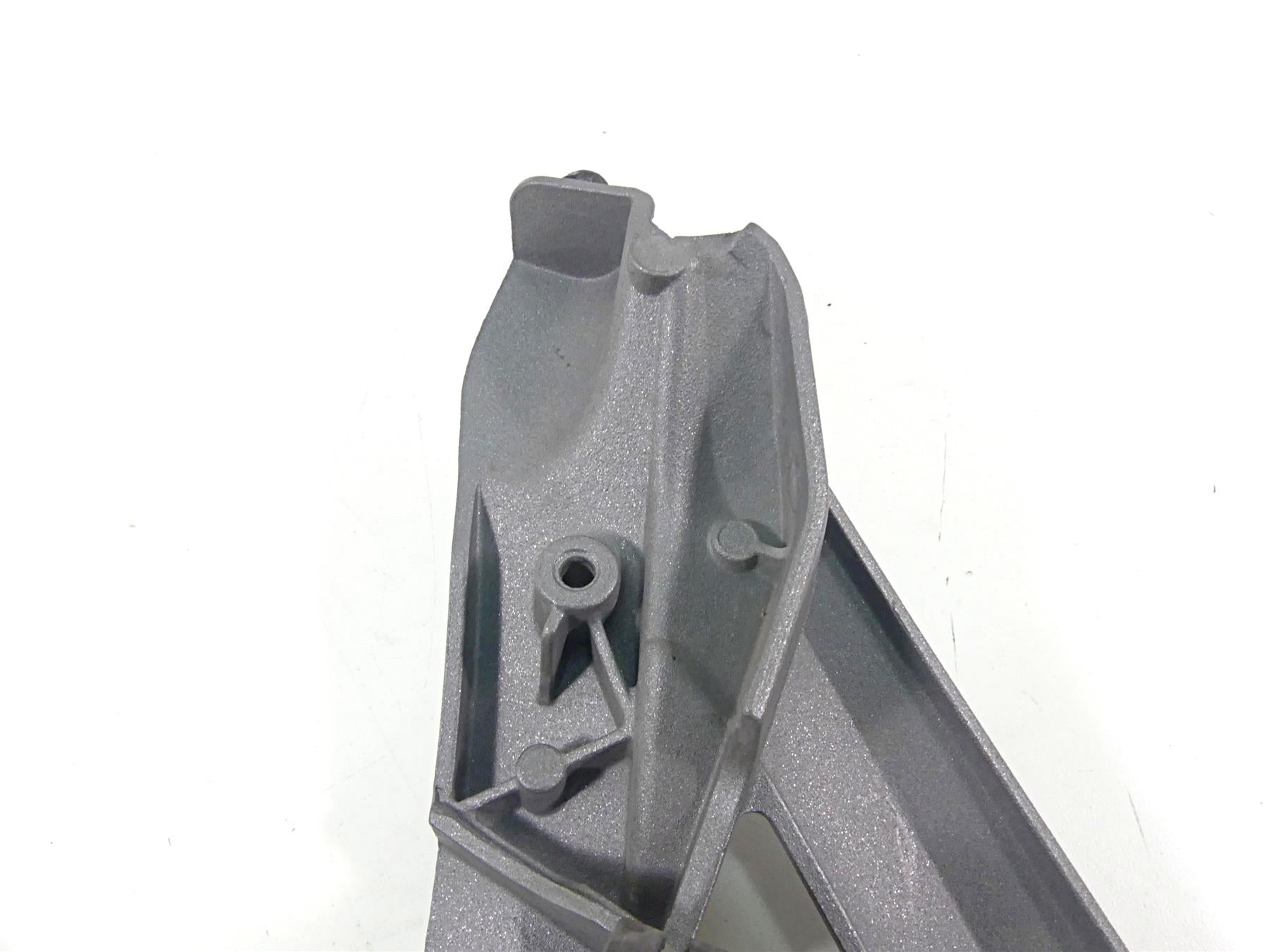 2014 BMW R1200GS K50 Front Right Panel Carrier Stay Bracket - Read 46638528674 {{ shop.shopifyCountryName }} - Mototech271