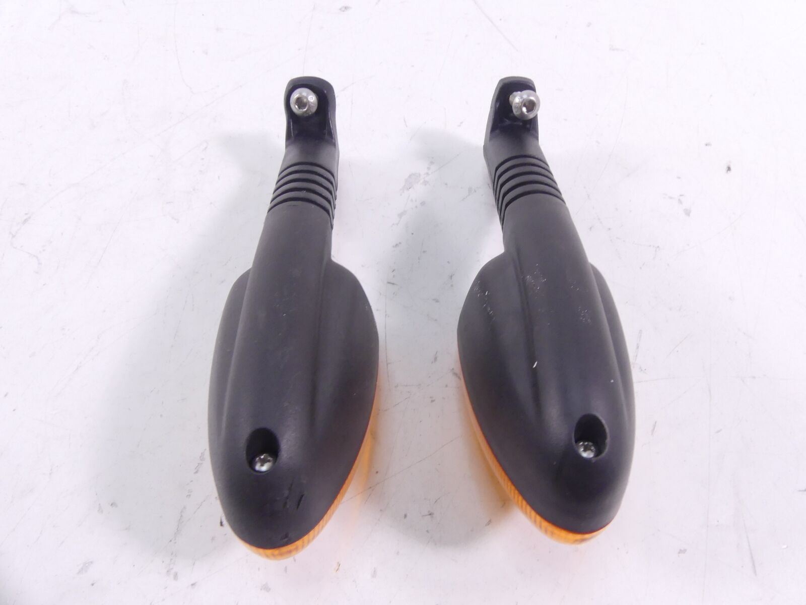 2005 BMW R1200GS K25 Front Blinker Turn Signal Indicator Set 63137667771 {{ shop.shopifyCountryName }} - Mototech271