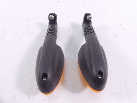 2005 BMW R1200GS K25 Front Blinker Turn Signal Indicator Set 63137667771 {{ shop.shopifyCountryName }} - Mototech271