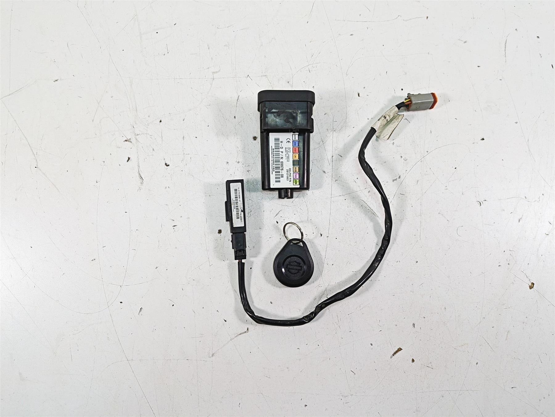 2009 Harley FXCWC Softail Rocker C Tssm Turn Signal Security Module Set 69976-08 {{ shop.shopifyCountryName }} - Mototech271