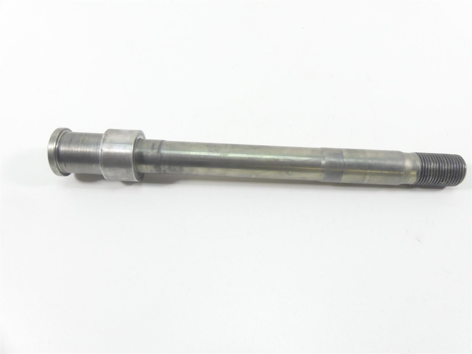 2018 Harley FXBRS Softail Breakout Front 1" Wheel Spindle Axle 43000080 {{ shop.shopifyCountryName }} - Mototech271
