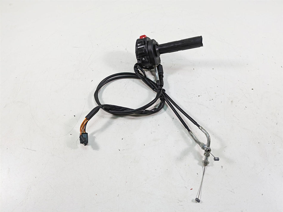 2009 Suzuki GSXR750 K9 Right Hand Throttle Control Switch - Read 37200-21H01 {{ shop.shopifyCountryName }} - Mototech271