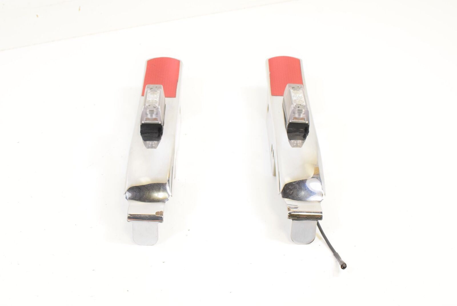 2002 Harley Touring FLHRI Road King Between Saddlebag & Fender Cover Blinker {{ shop.shopifyCountryName }} - Mototech271