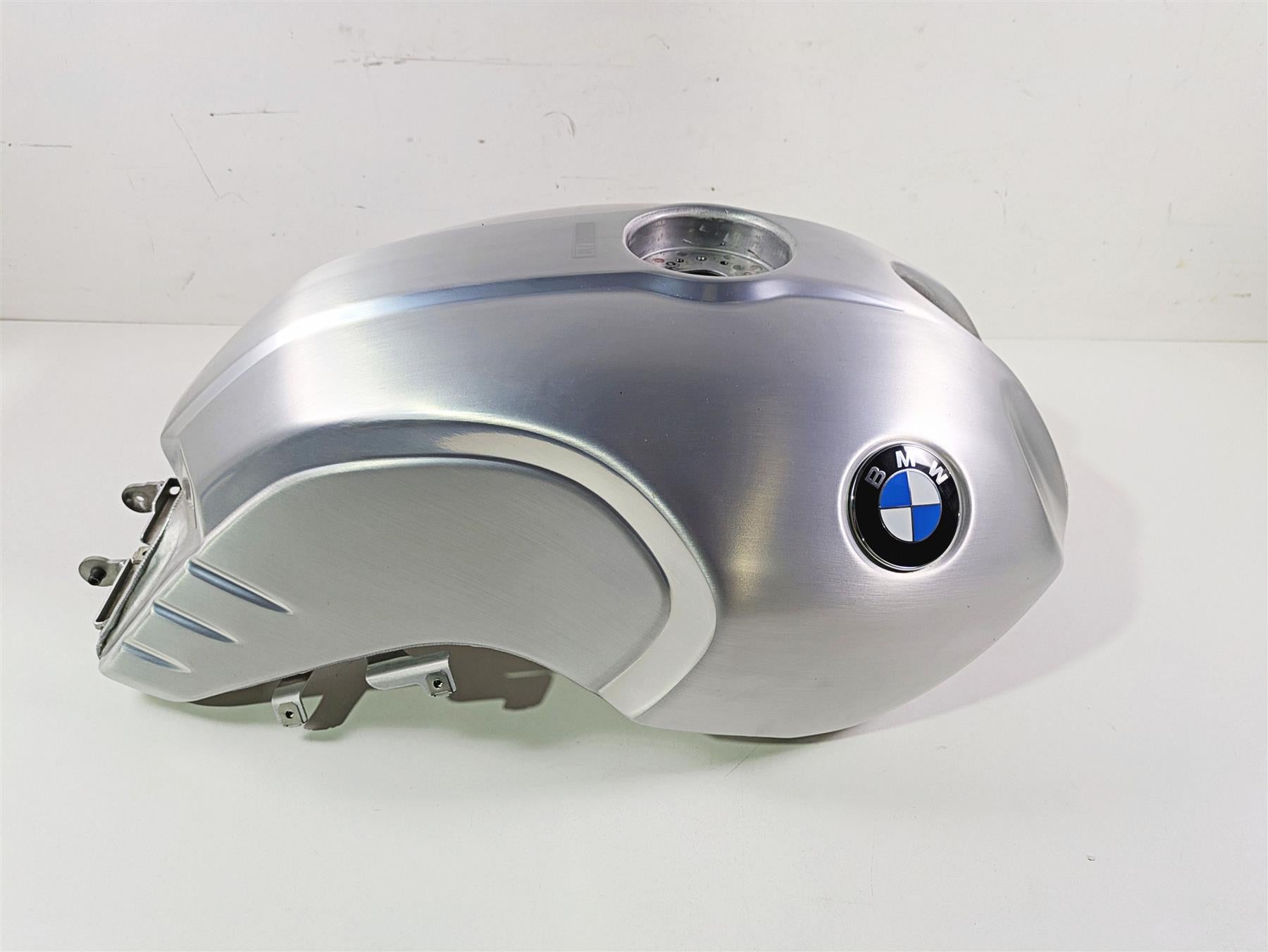 2022 BMW RnineT Pure K22 Aluminum Fuel Gas Petrol Tank Option 719 16118565077 {{ shop.shopifyCountryName }} - Mototech271