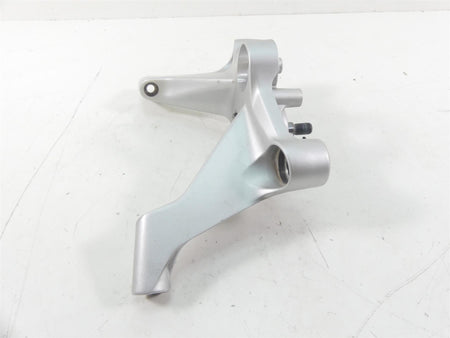 2017 BMW R1200RT K52 Upper Triple Tree Handlebar Mount 32718520053 {{ shop.shopifyCountryName }} - Mototech271