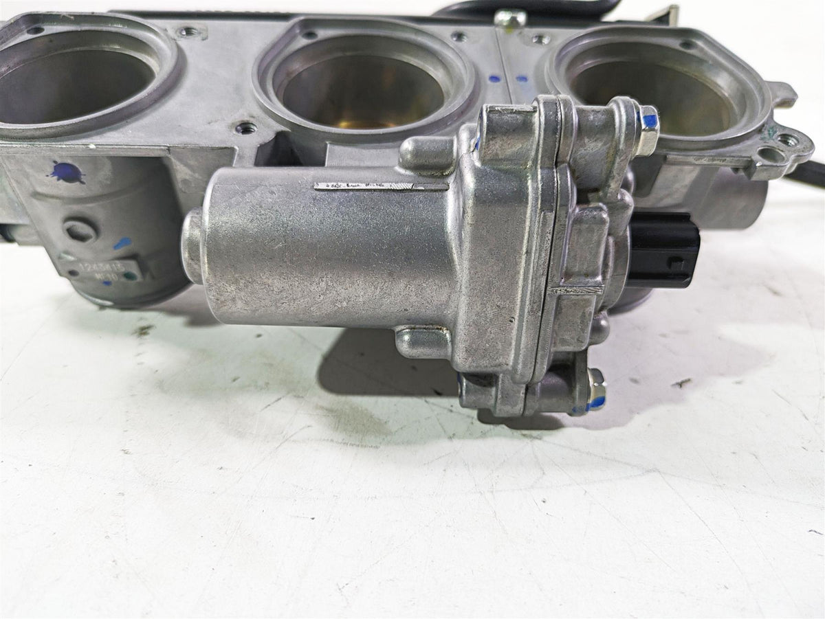 2023 Triumph Street Triple 765 RS Keihin Throttle Body Fuel Injection T1243415 {{ shop.shopifyCountryName }} - Mototech271