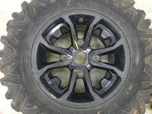 Load image into Gallery viewer, 2015 Can-Am Commander 1000XT Wheel Tire Maxxis Bighorn 2.0 27x11-14 27x9-14 | Mototech271
