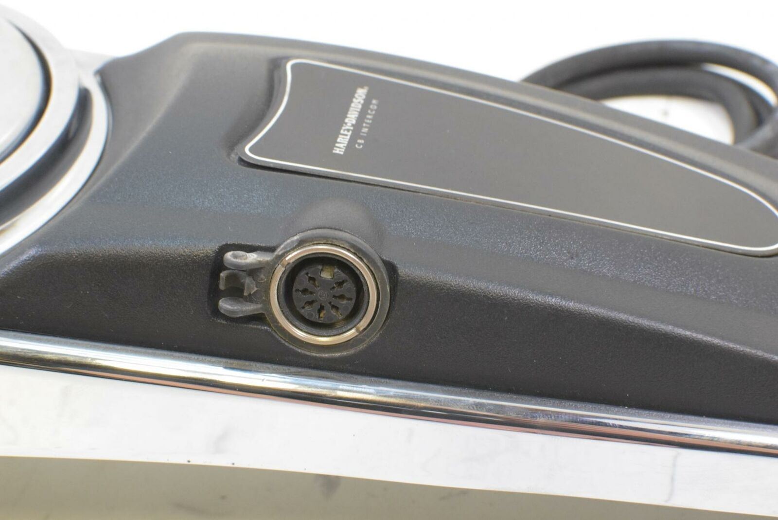 2006 Harley Touring FLHTCUI Electra Glide Fuel Tank Dash Cover 61270-98A {{ shop.shopifyCountryName }} - Mototech271
