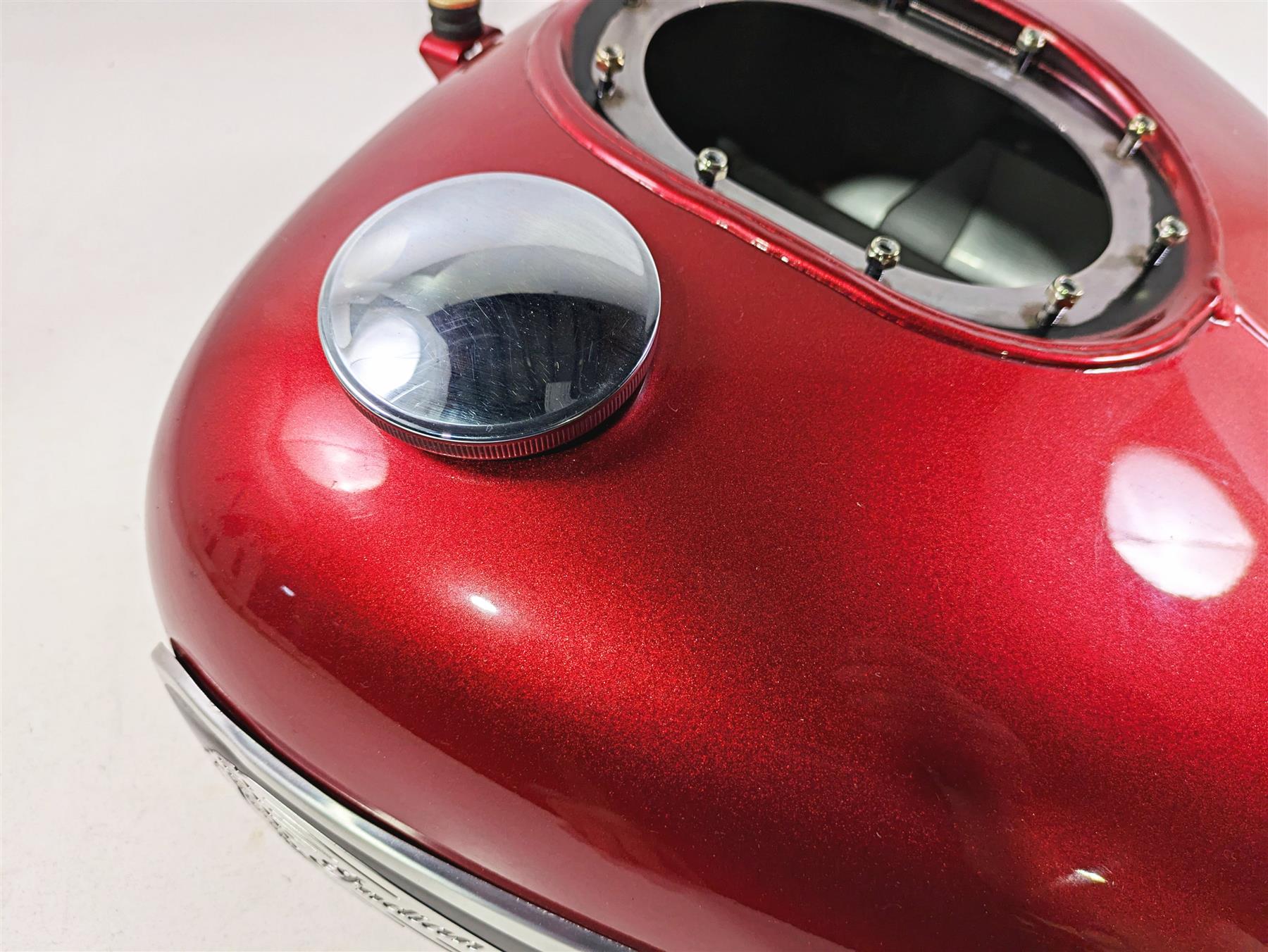 2019 Indian Chieftain Limited Ruby Red Fuel Gas Petrol Tank -Great Shape 1021997 {{ shop.shopifyCountryName }} - Mototech271
