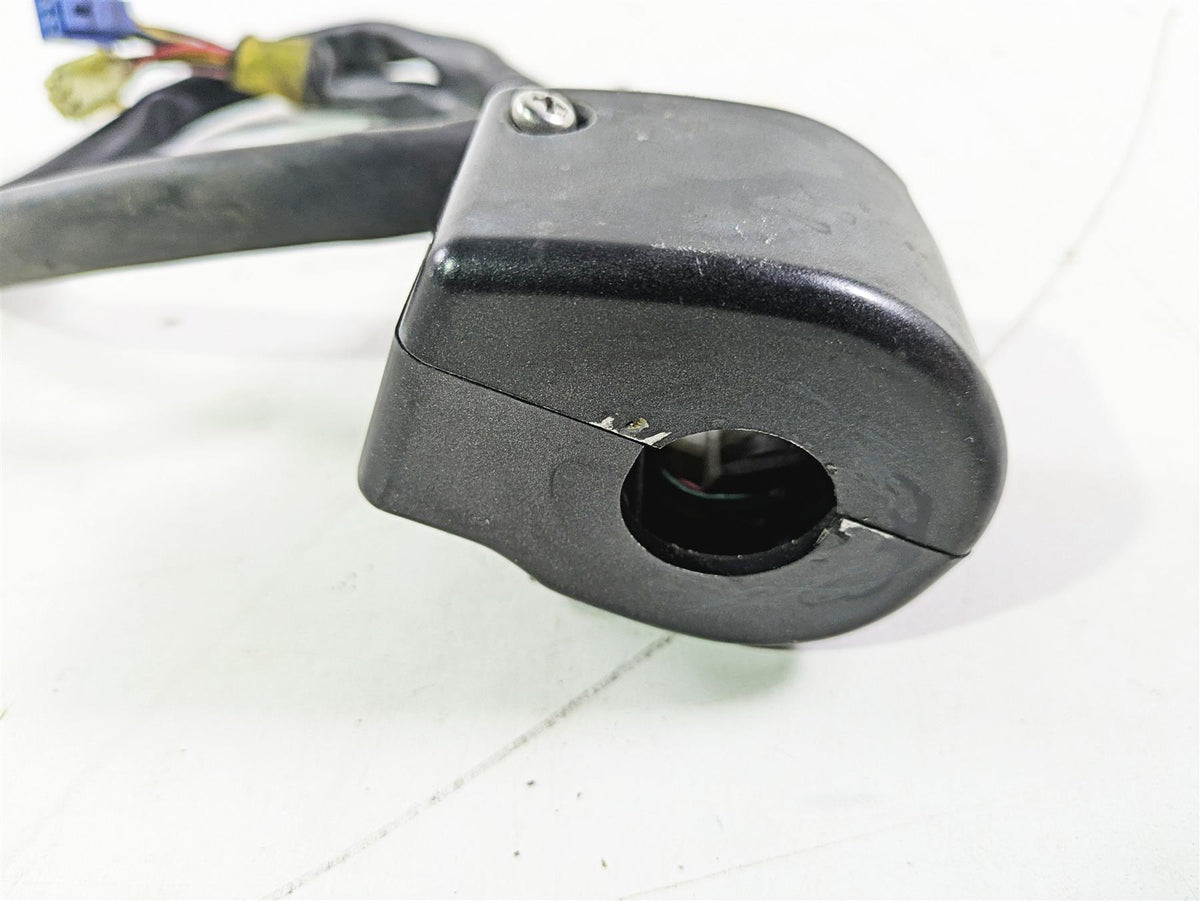 2007 Yamaha XVS1300 V-Star Tour Left Hand Control Switch 3D8-83973-00-00 {{ shop.shopifyCountryName }} - Mototech271