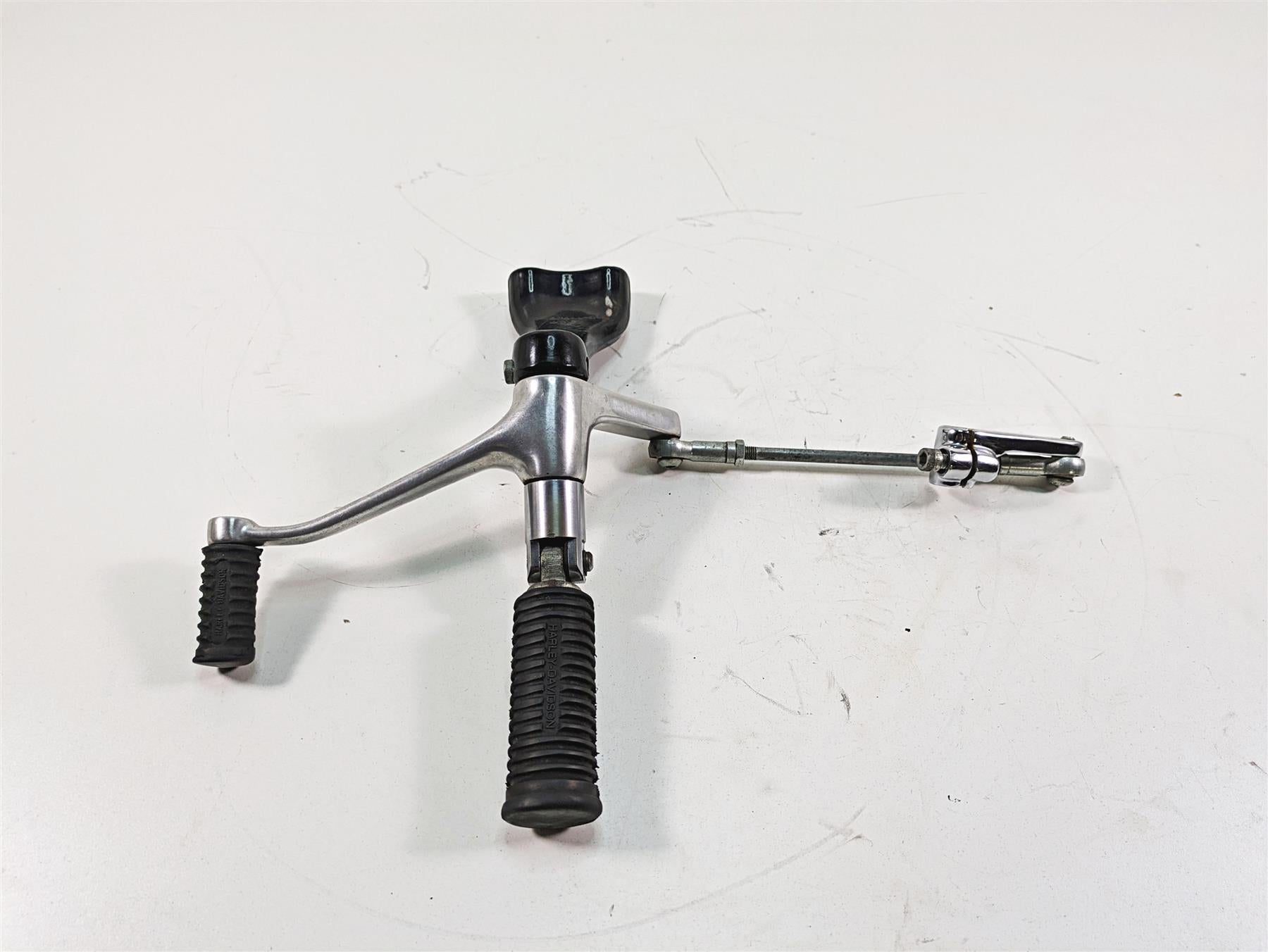 2006 Harley Sportster XL1200 Front Fw Left Foot Peg & Shifter Part Set 42651-04 {{ shop.shopifyCountryName }} - Mototech271