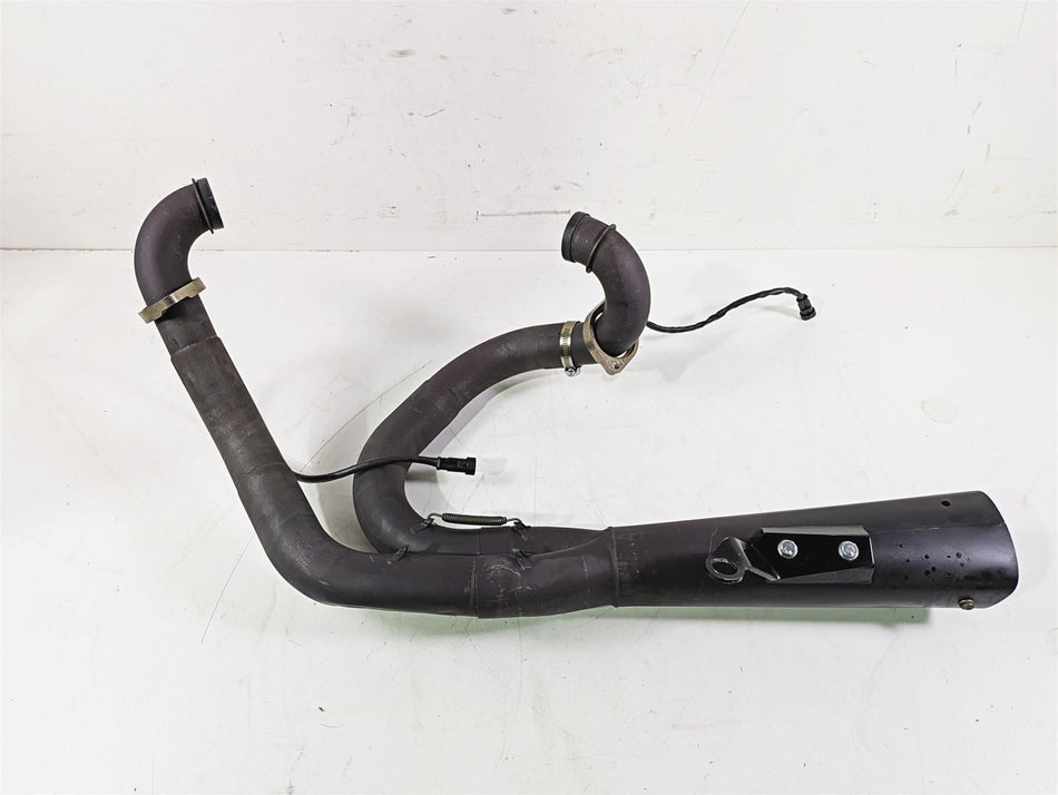 2010 Harley VRSCF Muscle Rod Vance Hines 2 into 1 Exhaust System 75-113-9 {{ shop.shopifyCountryName }} - Mototech271