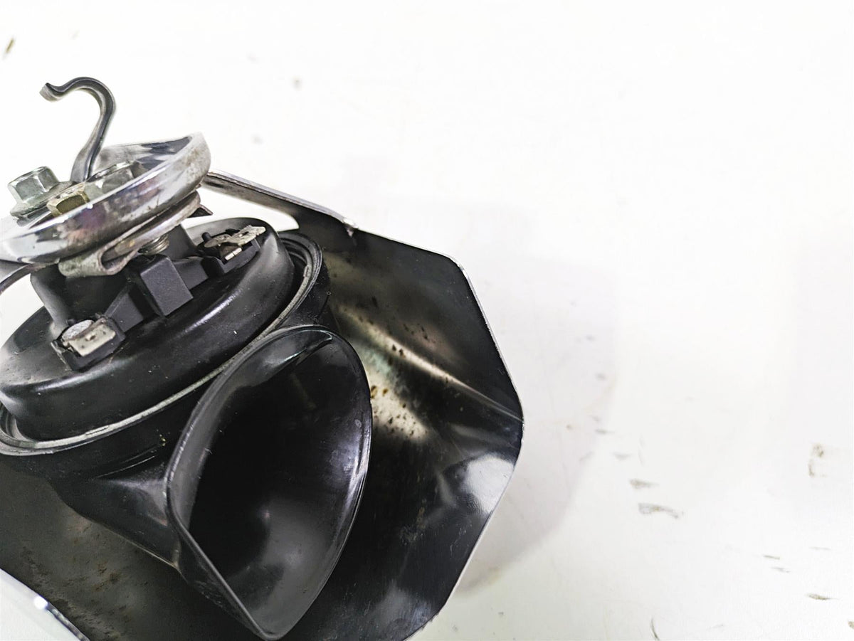 2003 Harley Dyna FXDL Low Rider 100TH Horn & Chrome Cover 61300478A {{ shop.shopifyCountryName }} - Mototech271