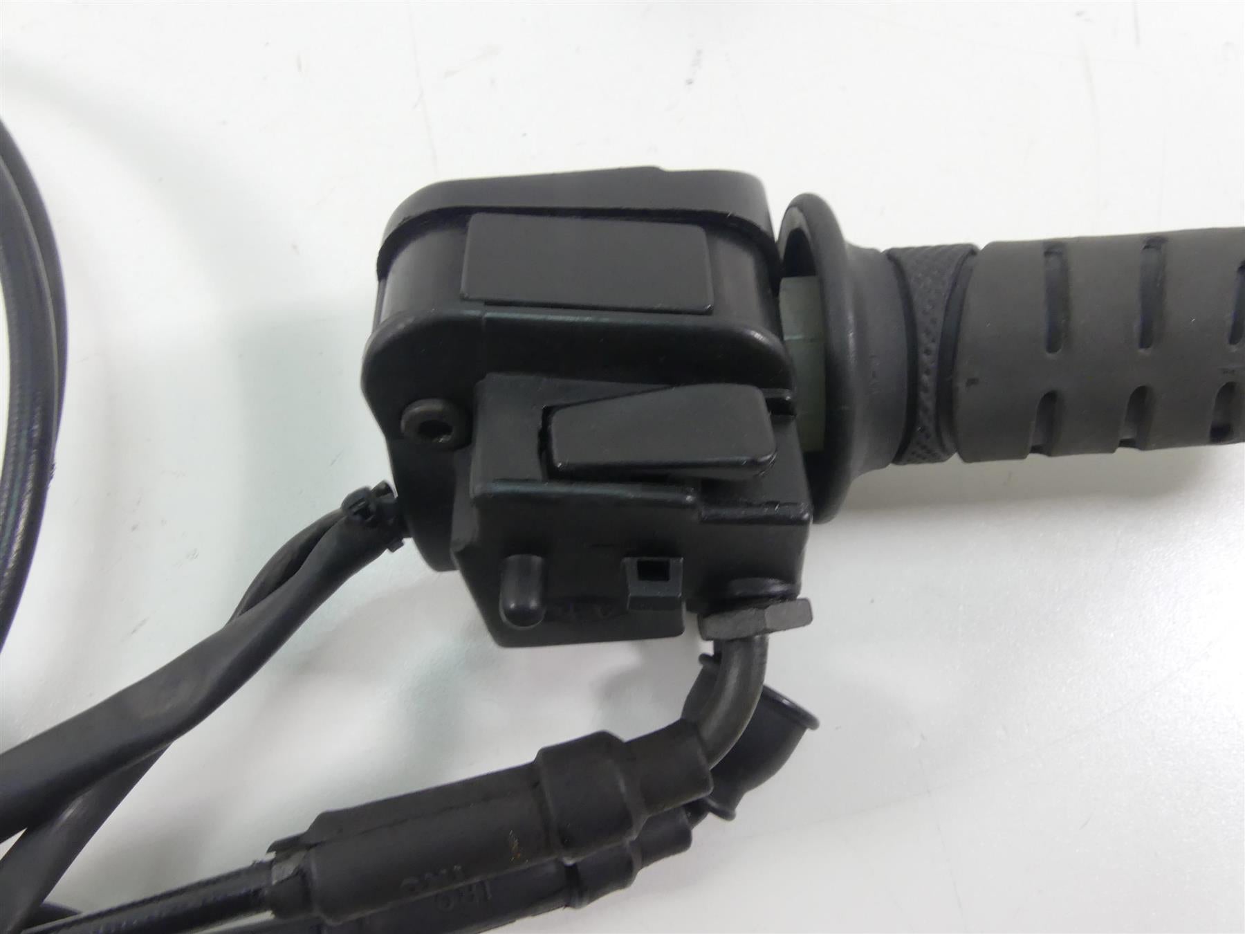 2001 Moto Guzzi California Sp 1100 Right Hand Start Control Switch GU30738860 {{ shop.shopifyCountryName }} - Mototech271