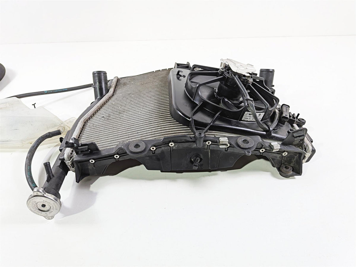 2017 BMW S1000RR K46 Radiator Fans Reservoir And Hoses - No Leaks 17118546822 {{ shop.shopifyCountryName }} - Mototech271