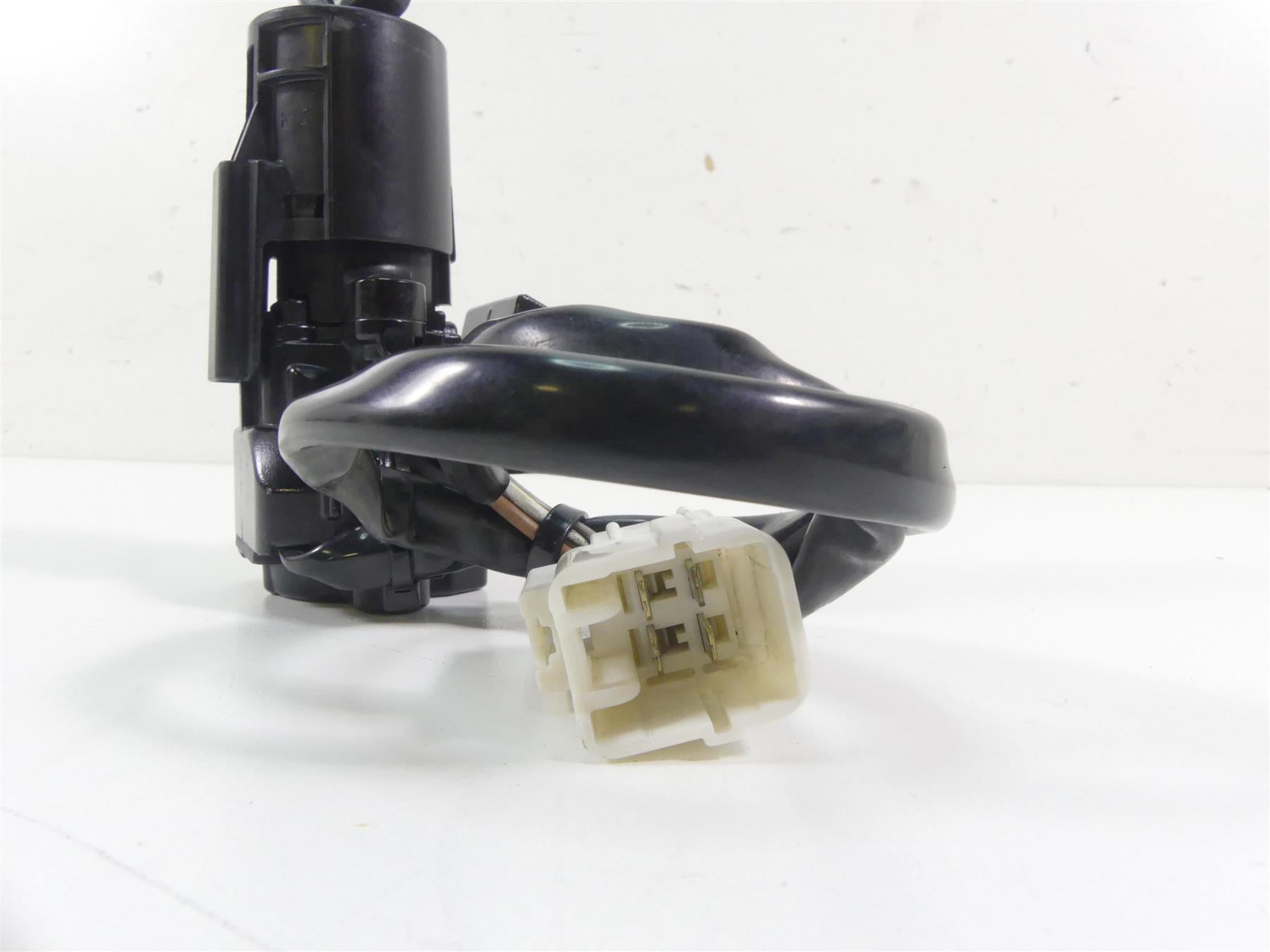 2012 Kawasaki ZX1400 ZX14R Ninja Ignition Switch Key Seat & Cap Lock 27005-0561 {{ shop.shopifyCountryName }} - Mototech271