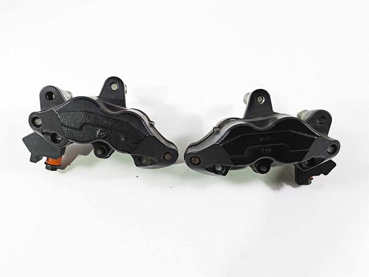 2016 Indian Chief Classic Front Brake Caliper Set 1912390 1912391 {{ shop.shopifyCountryName }} - Mototech271