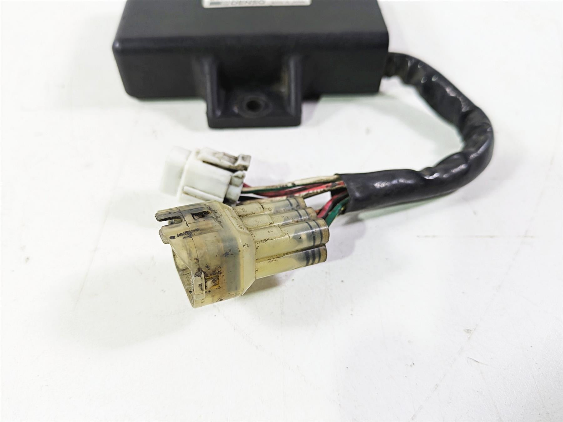 2001 Yamaha Banshee YFZ350 Cdi Ecu Ecm Engine Control Module 3GG-85540-10-00 {{ shop.shopifyCountryName }} - Mototech271