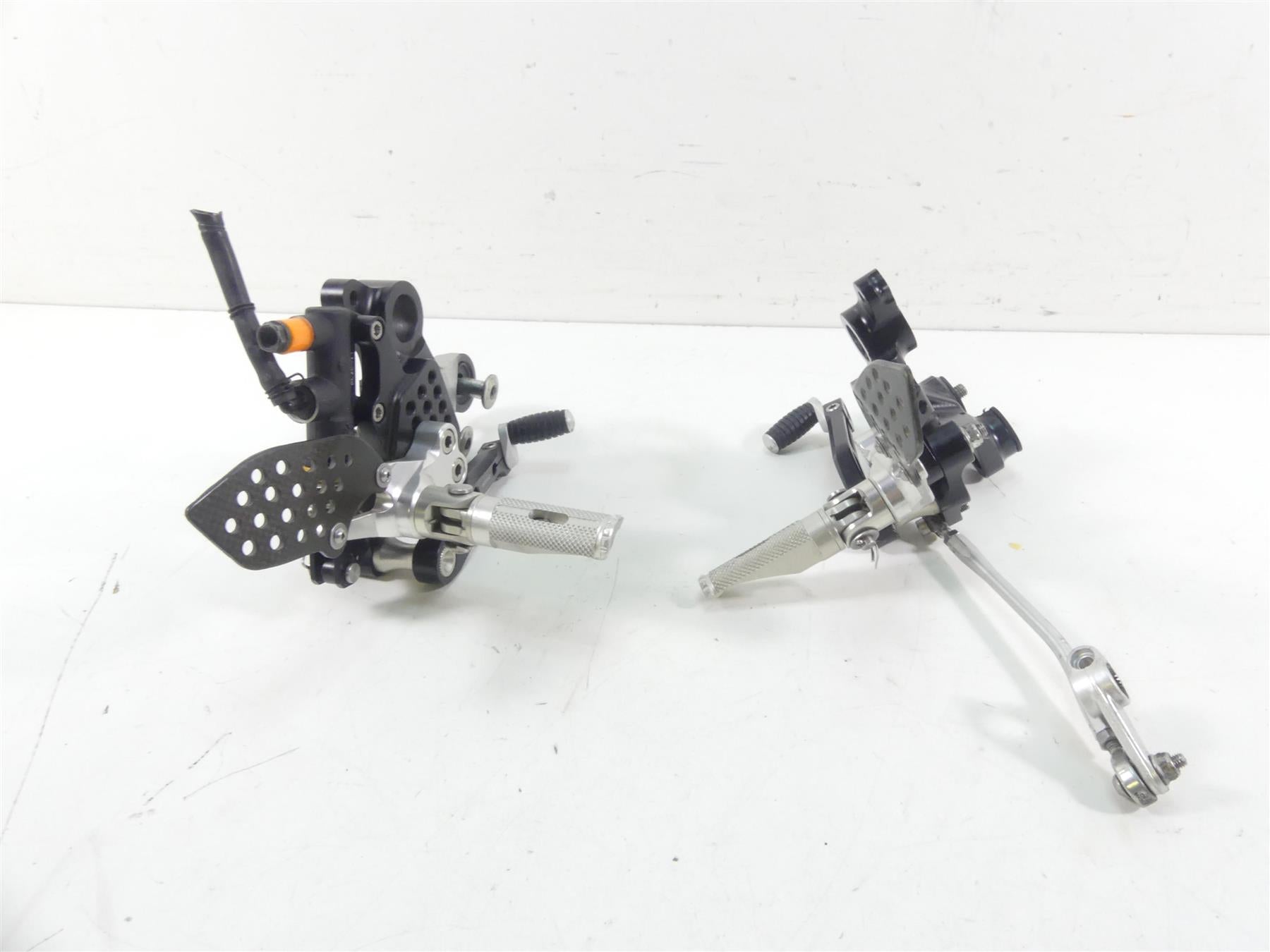 2009 Ducati Monster 1100 S Rizoma Foot Peg Rearset Rear Set -Read PE209B {{ shop.shopifyCountryName }} - Mototech271