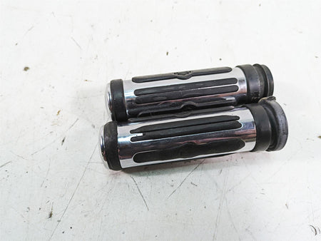 2008 Harley FLHTCU Electra Glide Oem Chrome Rubber Hand Grip Set 56246-08 {{ shop.shopifyCountryName }} - Mototech271