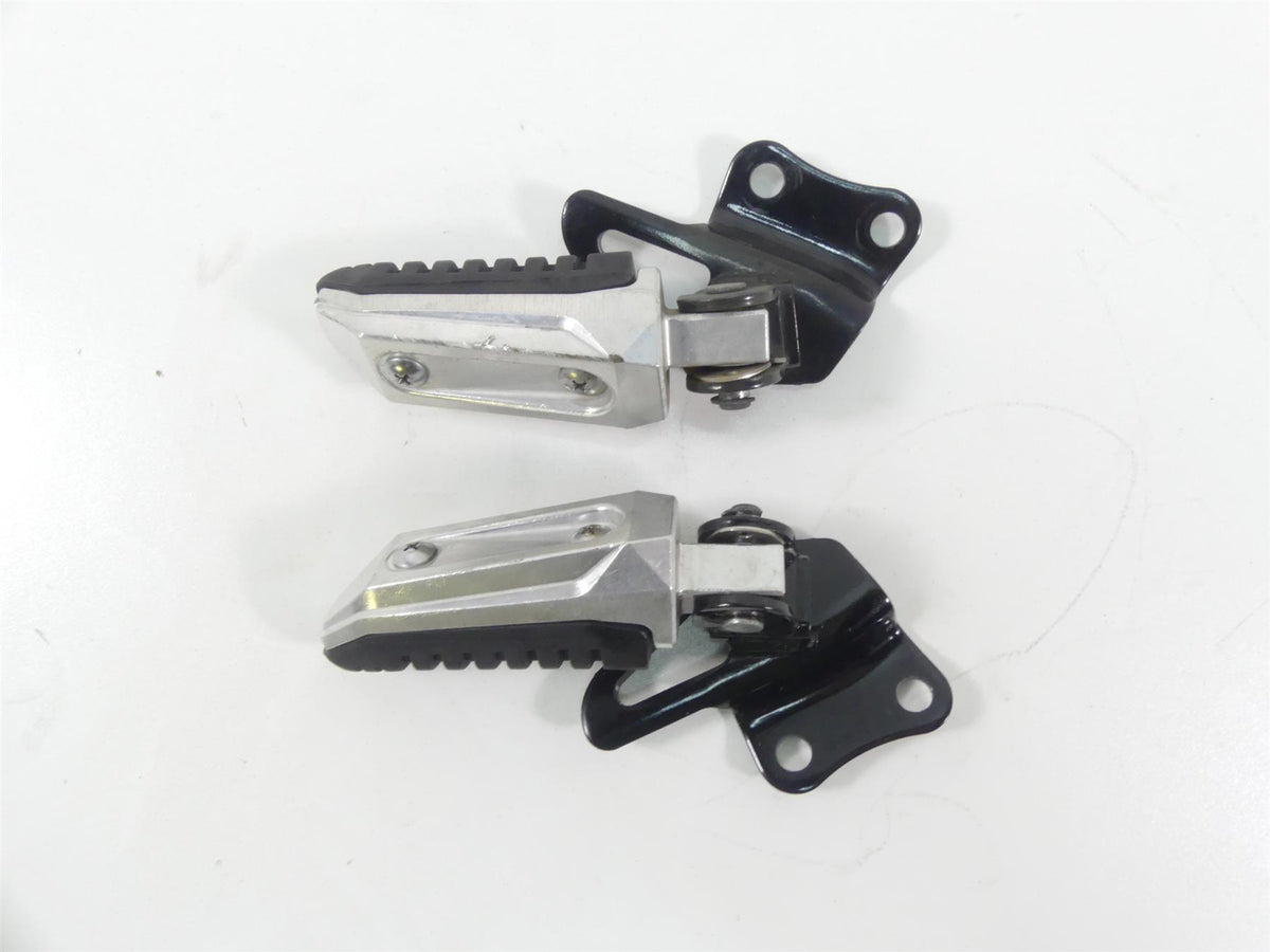 2007 Suzuki M109R VZR1800 Boulevard Passenger Rear Footpeg Set 43700-48G00 {{ shop.shopifyCountryName }} - Mototech271