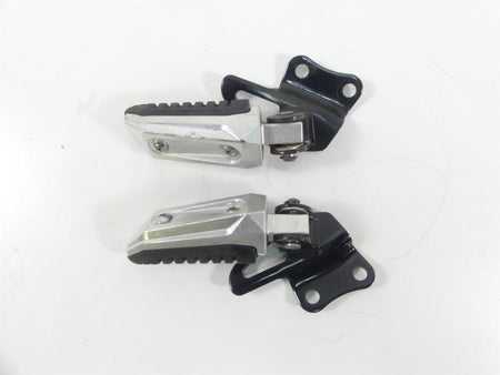 2007 Suzuki M109R VZR1800 Boulevard Passenger Rear Footpeg Set 43700-48G00 {{ shop.shopifyCountryName }} - Mototech271