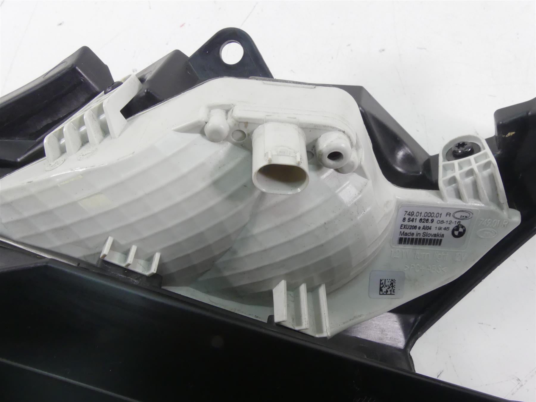 2017 BMW R1200RT K52 Right Front Blinker Turn Signal & Fairing 63138541626 {{ shop.shopifyCountryName }} - Mototech271