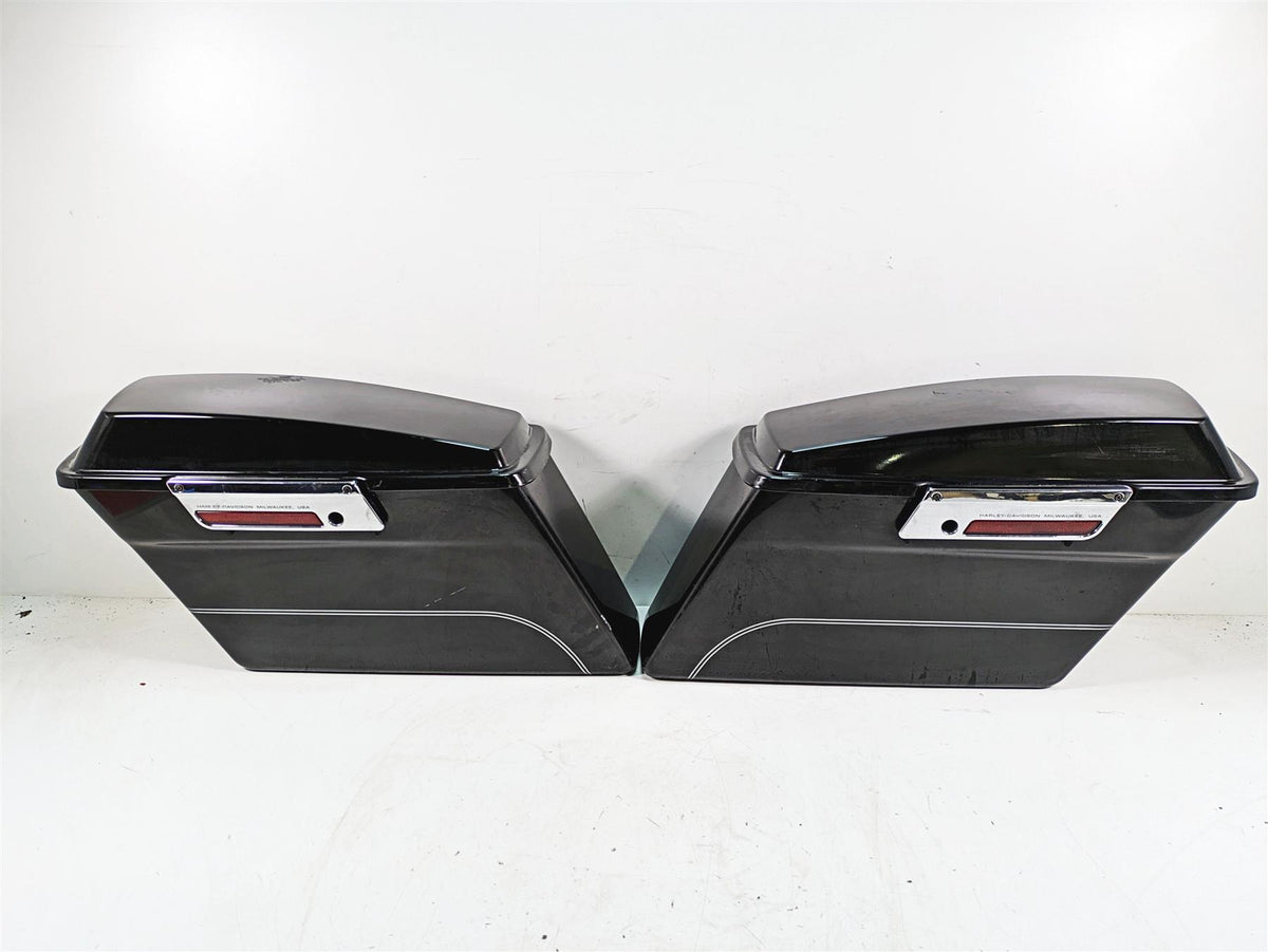 2011 Harley Touring FLHR Road King Saddlebag Saddle Bag Set 91139-09 {{ shop.shopifyCountryName }} - Mototech271