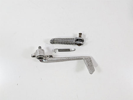 2008 Yamaha YZF R1 RN19 Front Right Footpeg & Brake Pedal 4C8-27211-00-00 {{ shop.shopifyCountryName }} - Mototech271