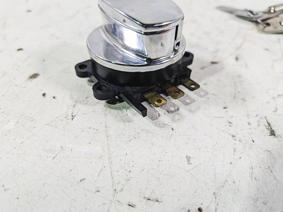 2002 Harley FLSTC Softail Heritage Ignition Switch Steering Lock 2 Keys 71313-96 {{ shop.shopifyCountryName }} - Mototech271