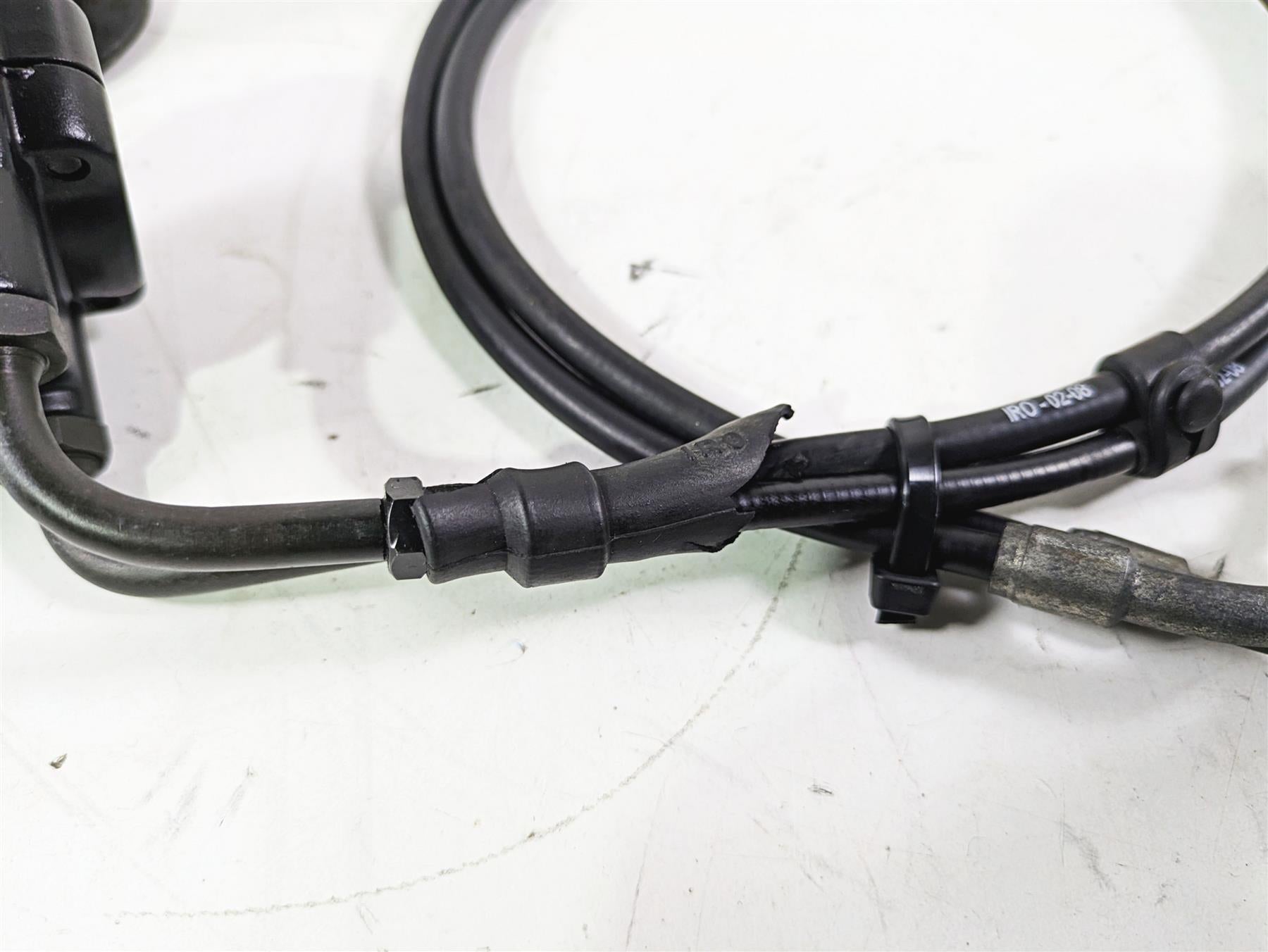 2008 Aprilia RSVR 1000 Factory Throttle Grip Handle Set - Read AP8118566 {{ shop.shopifyCountryName }} - Mototech271