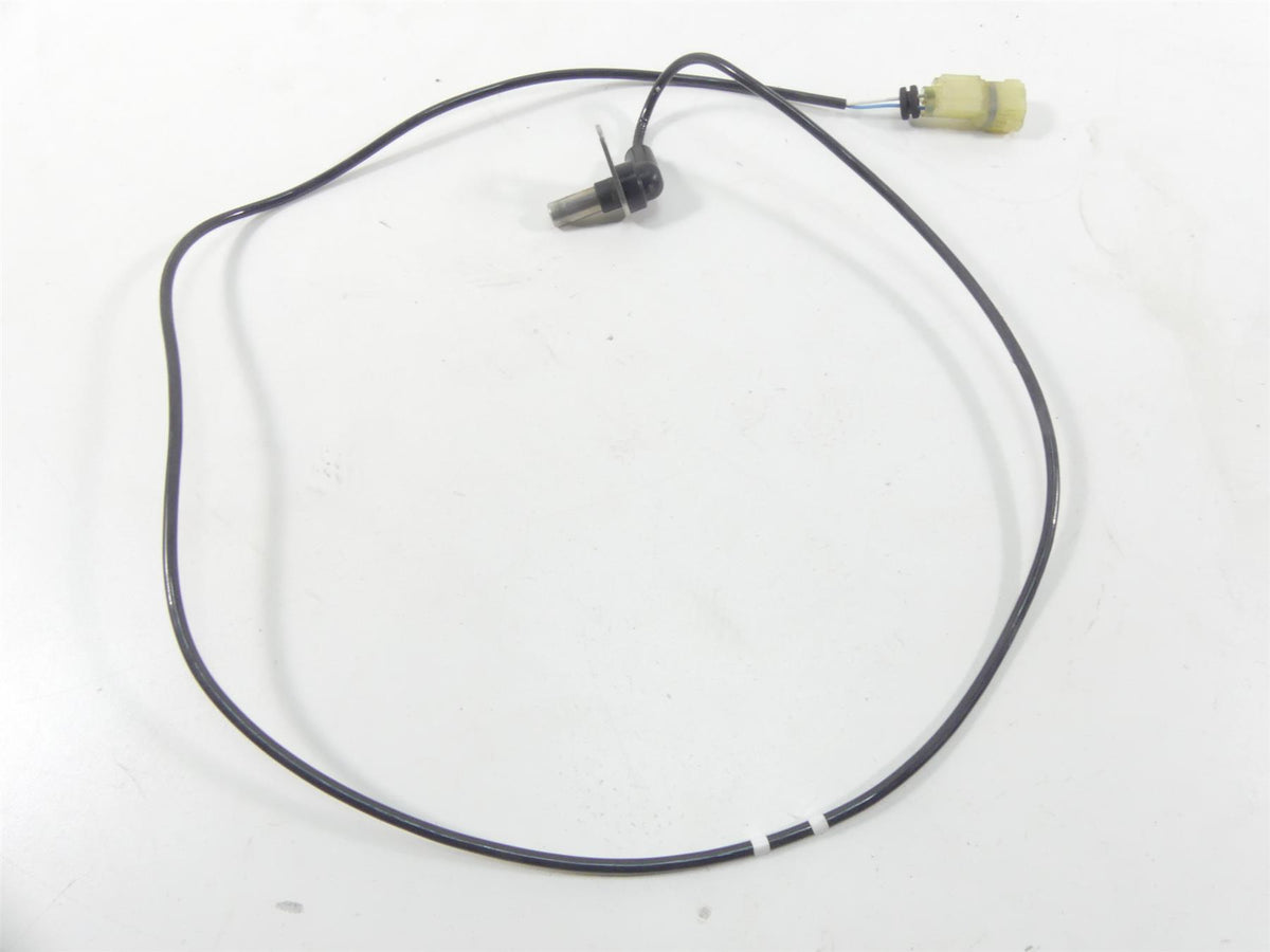 2015 Triumph 1050 Speed Triple R Rear Abs Brake Wheel Speed Sensor T2024445 {{ shop.shopifyCountryName }} - Mototech271