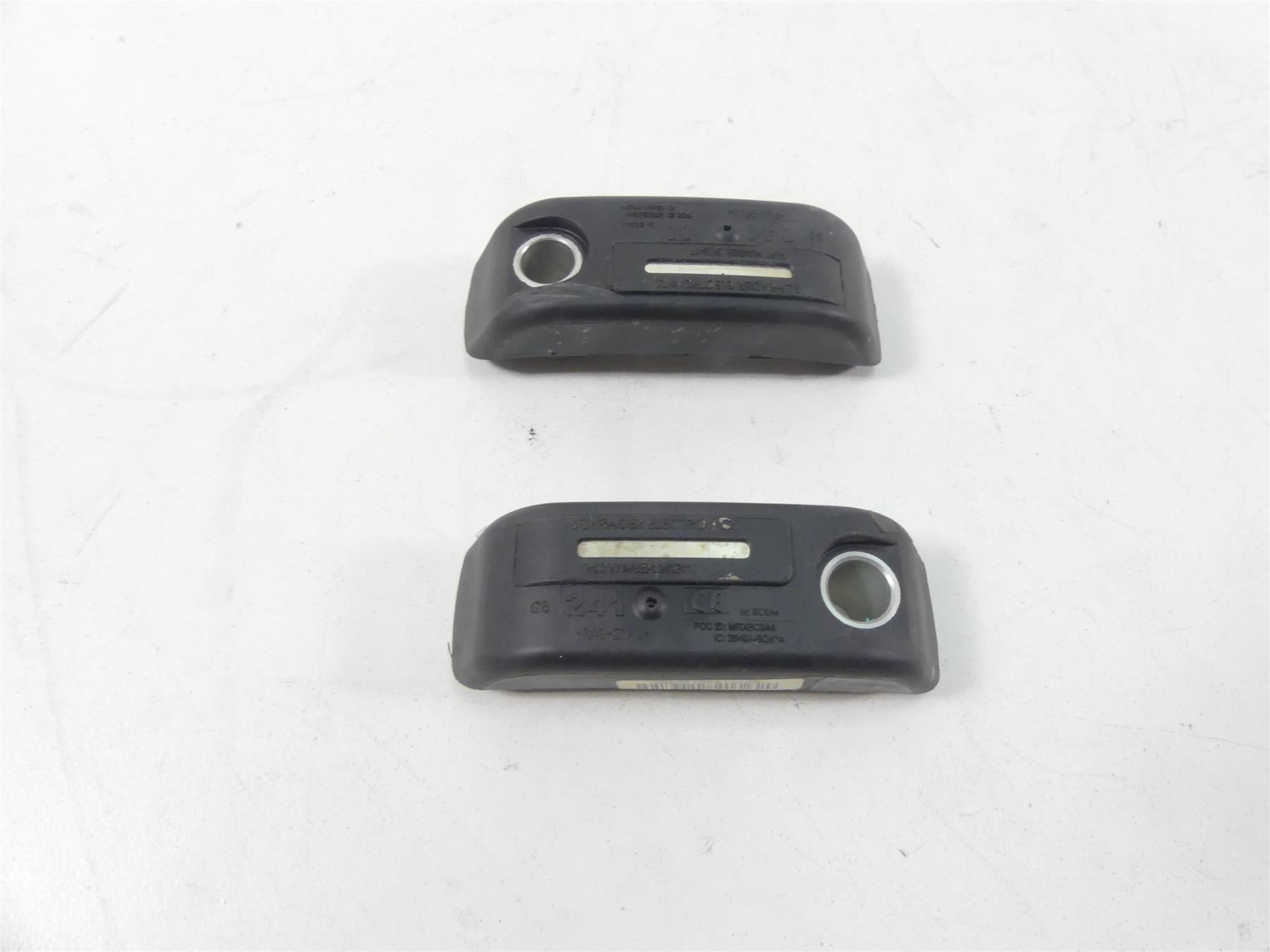 2016 Indian Chieftain Dark Horse Front Rear Tire Pressure Sensor Set 2412417 {{ shop.shopifyCountryName }} - Mototech271