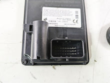 Load image into Gallery viewer, 2015 Harley Touring FLHTKL E -Glide Low Bcm Security Module &amp; Fob Set 69994-12B | Mototech271
