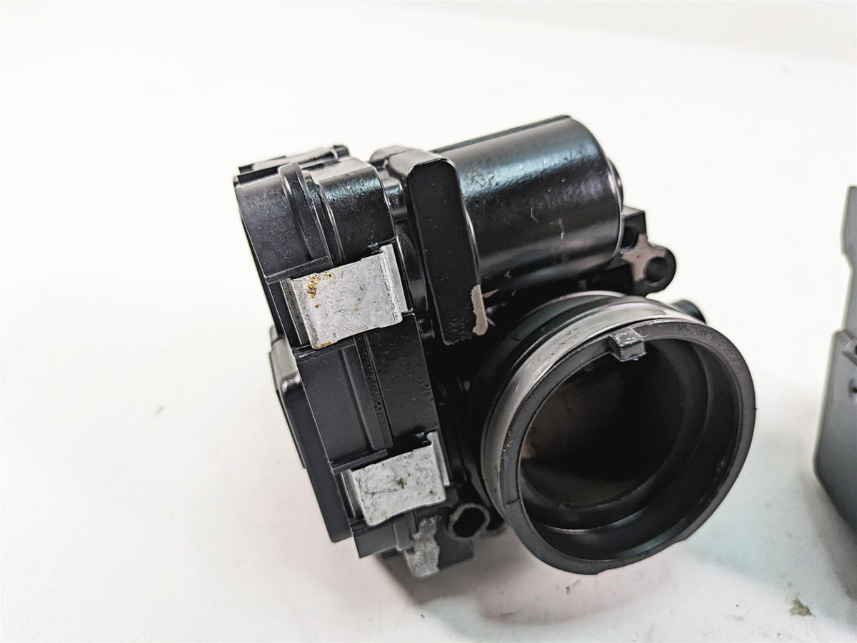 2016 BMW R1200R K53 Throttle Body Bodies Fuel Injection 13548564959 {{ shop.shopifyCountryName }} - Mototech271
