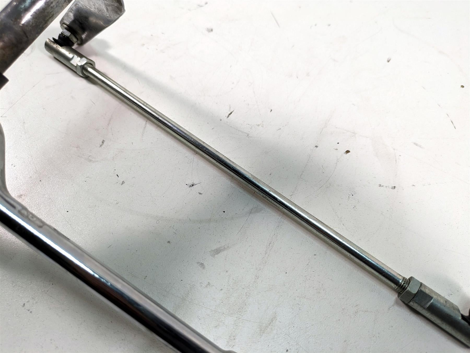 2006 Harley Touring FLHTCUI Electra Glide Toe Heel Shifter Linkage Set 33895-82E {{ shop.shopifyCountryName }} - Mototech271