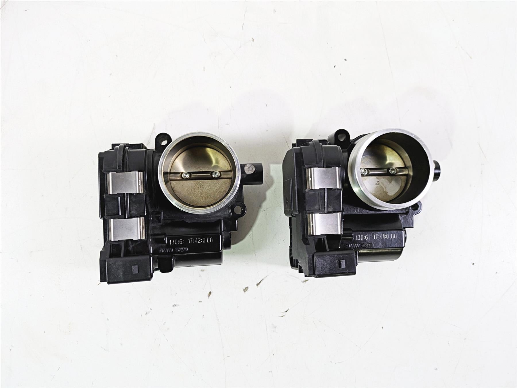 2016 BMW R1200RS K54 Throttle Bodies Body Fuel Injection 13548564959 {{ shop.shopifyCountryName }} - Mototech271
