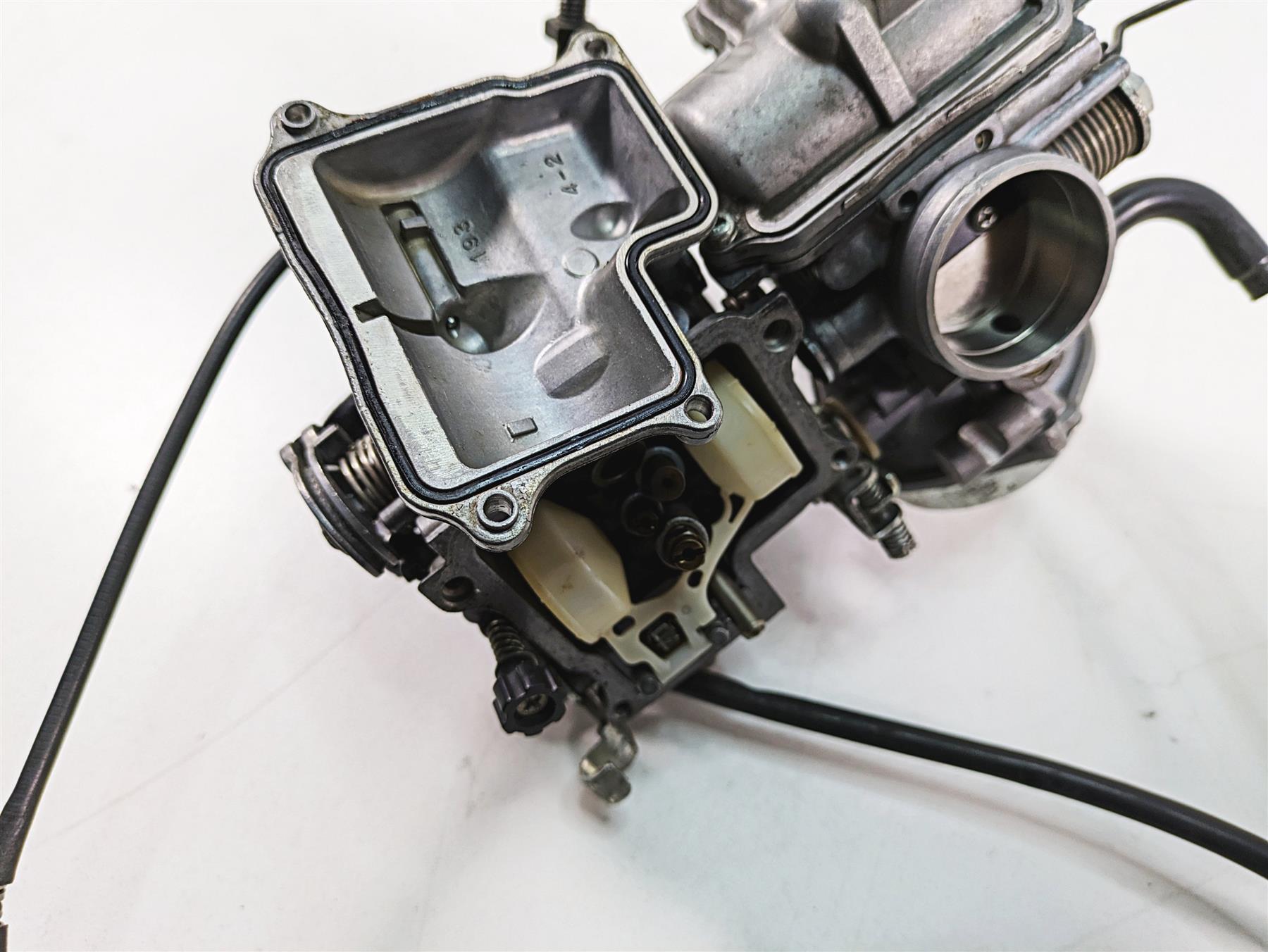 2006 Honda VT1100 C2 Shadow Keihin Carburetor Carb 16100-MCK-A71 16101-MCK-A71 {{ shop.shopifyCountryName }} - Mototech271