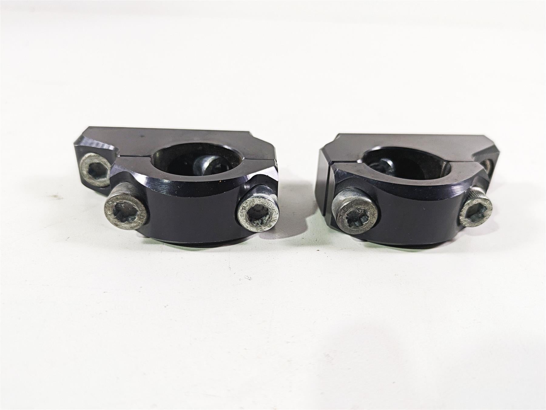 2009 Ducati Multistrada 1100 S Rox 1 1/4" Offset Handlebar Riser 3R-B12POEK {{ shop.shopifyCountryName }} - Mototech271