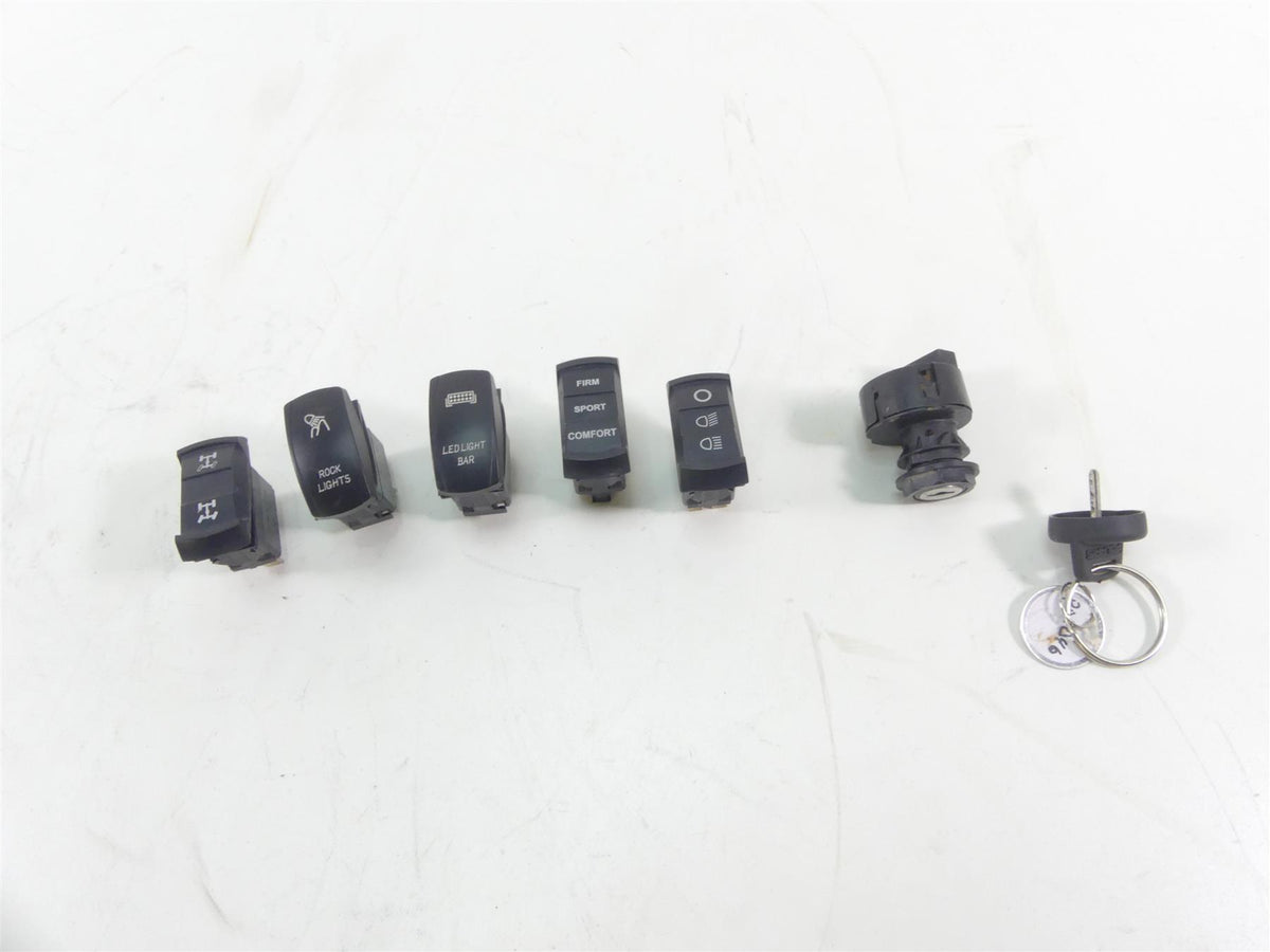 2018 Polaris RZR1000 XP EPS Turbo Dynamix Ignition Light 4WD AWD Switch 4016058 {{ shop.shopifyCountryName }} - Mototech271