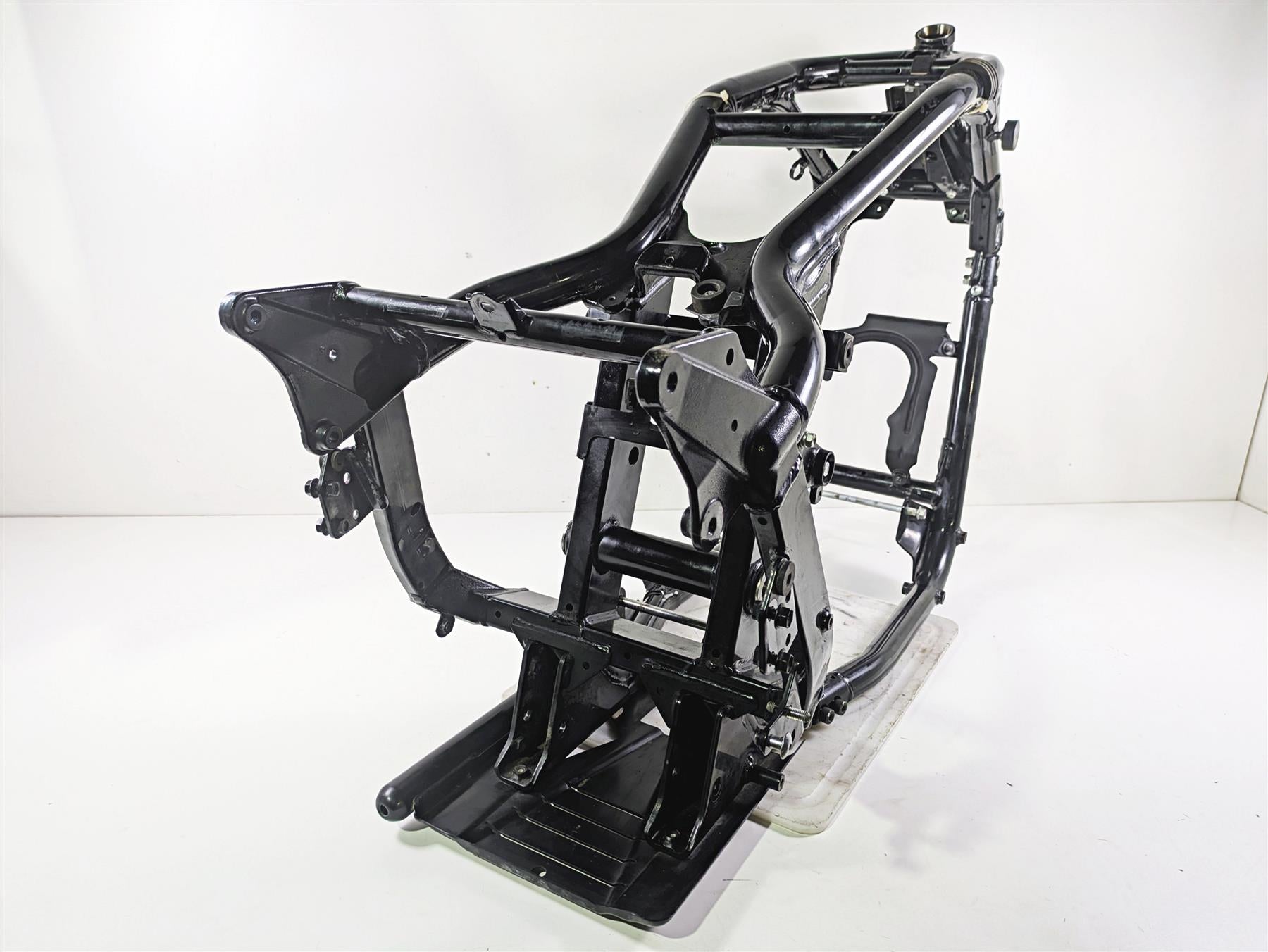 2019 Suzuki M109R VZR1800 Boulevard Straight Main Frame Chassis -With Clean Texas Title - 41100-48G40 {{ shop.shopifyCountryName }} - Mototech271