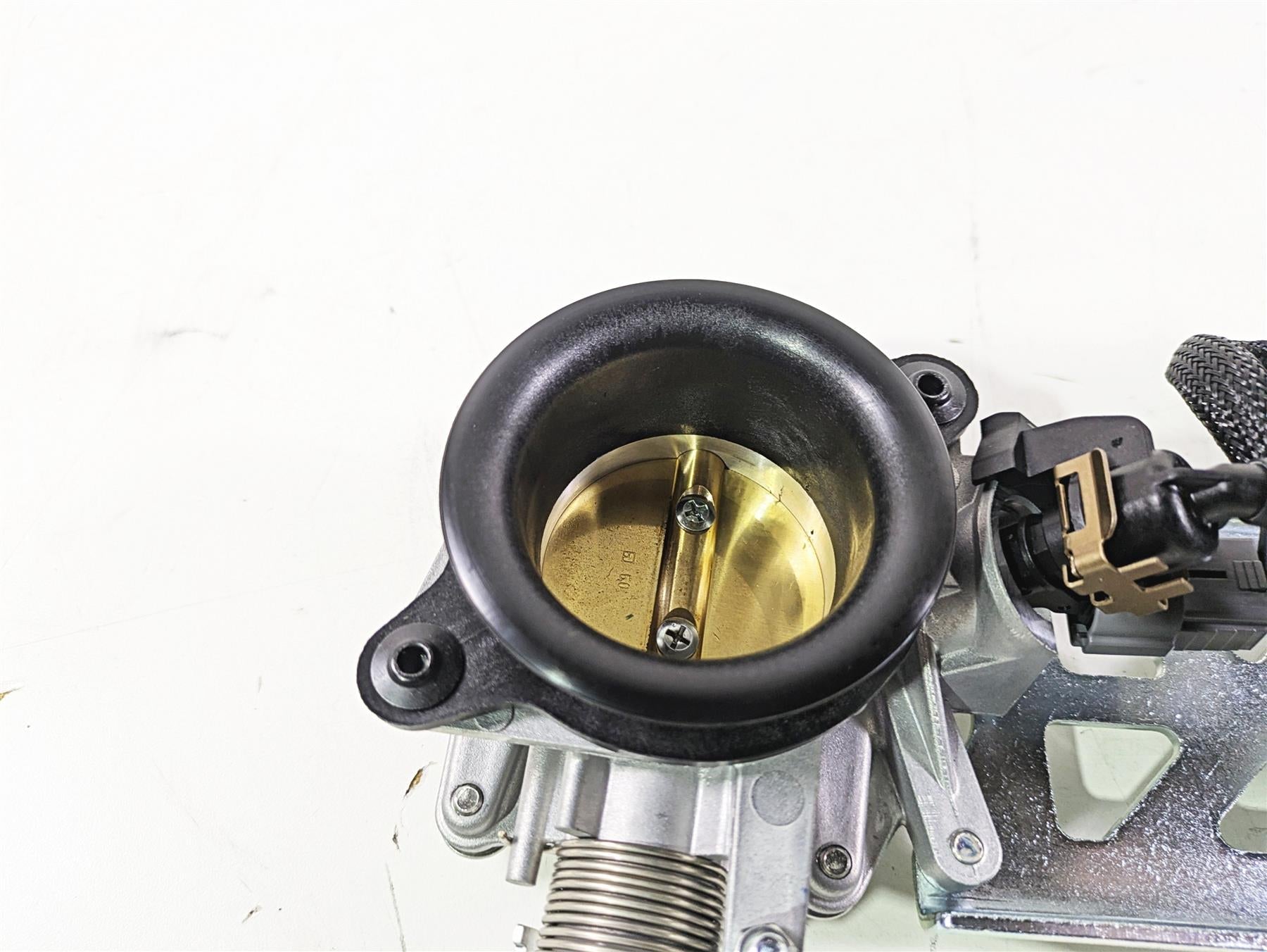 2023 Ducati Monster 937 SP Mikuni Throttle Body Bodies Set 28240932A {{ shop.shopifyCountryName }} - Mototech271