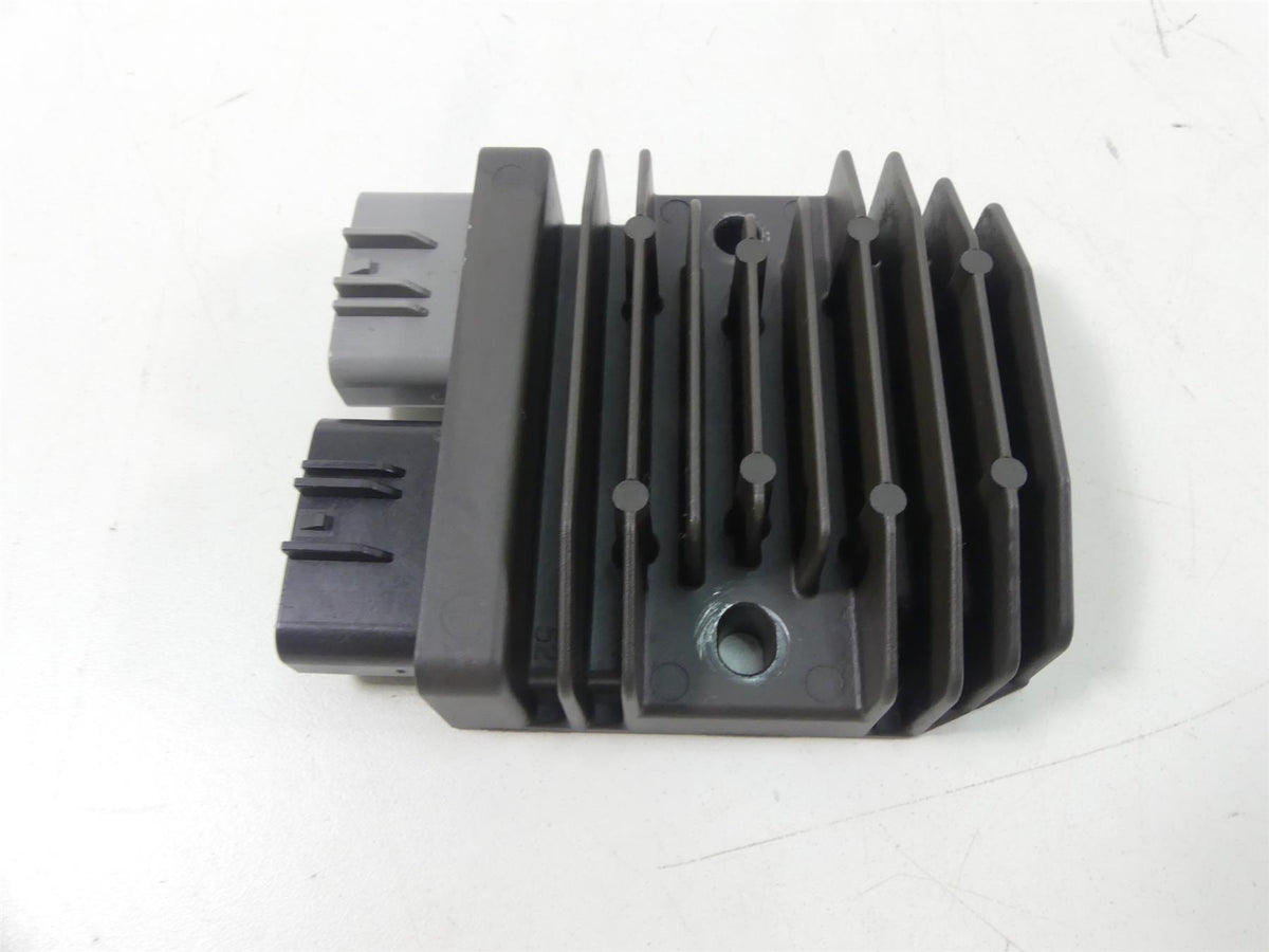 2016 BMW R1200GS K50 Rectifier Voltage Regulator 12318523367 FH020AA {{ shop.shopifyCountryName }} - Mototech271