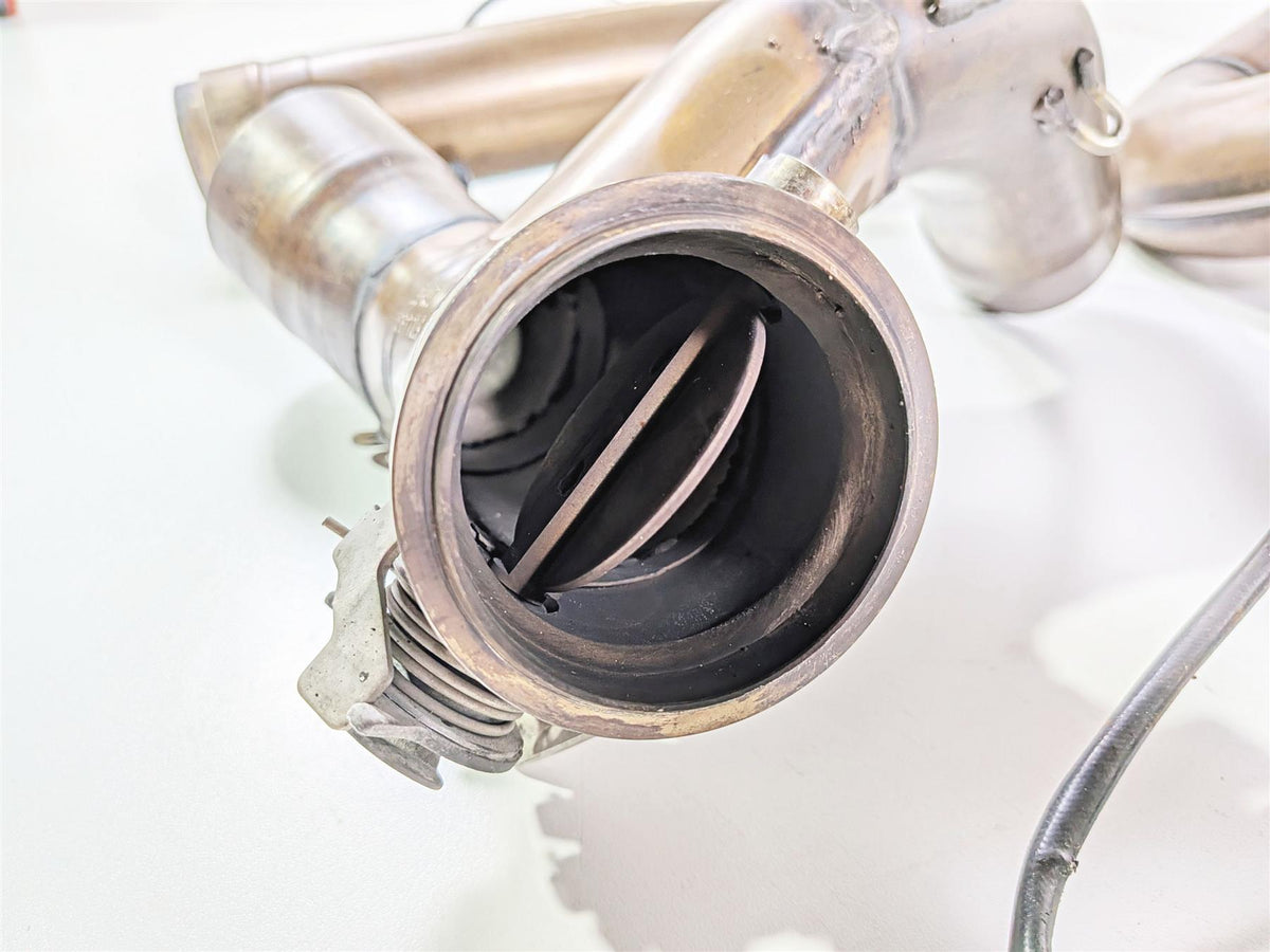 2019 Ducati 959 Panigale Stock Exhaust Header & Heat Shield Set 57014452A {{ shop.shopifyCountryName }} - Mototech271