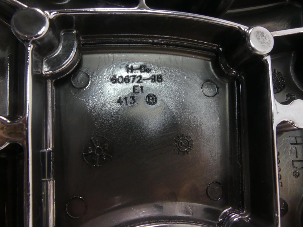 2005 Harley Touring CVO FLHTCSE Electra Glide Outer Primary Drive Cover 60685-04 {{ shop.shopifyCountryName }} - Mototech271