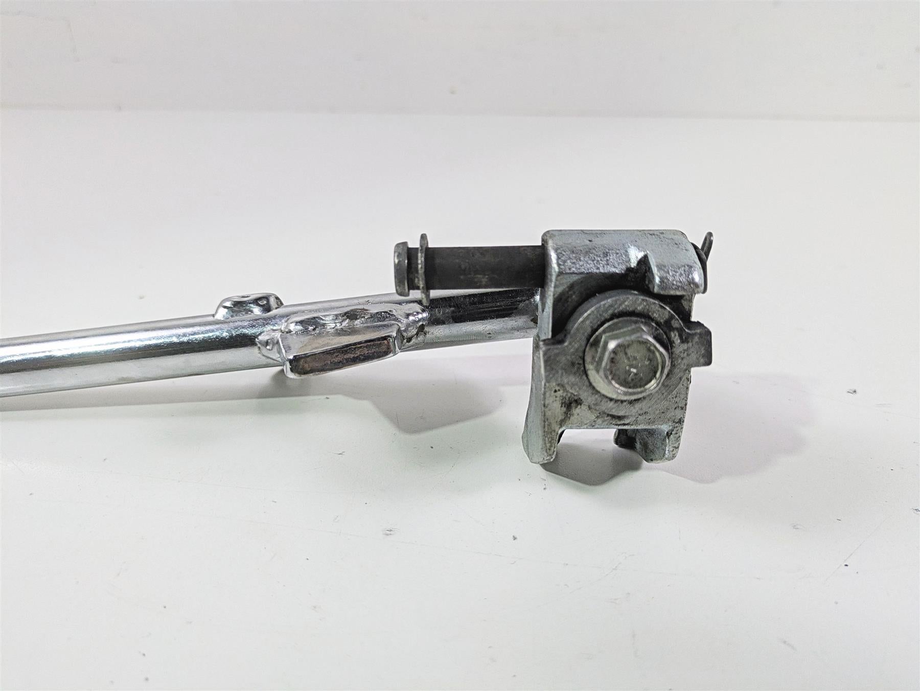 2010 Harley Dyna FXDB Street Bob Side Kickstand Kick Stand 49704-90H {{ shop.shopifyCountryName }} - Mototech271