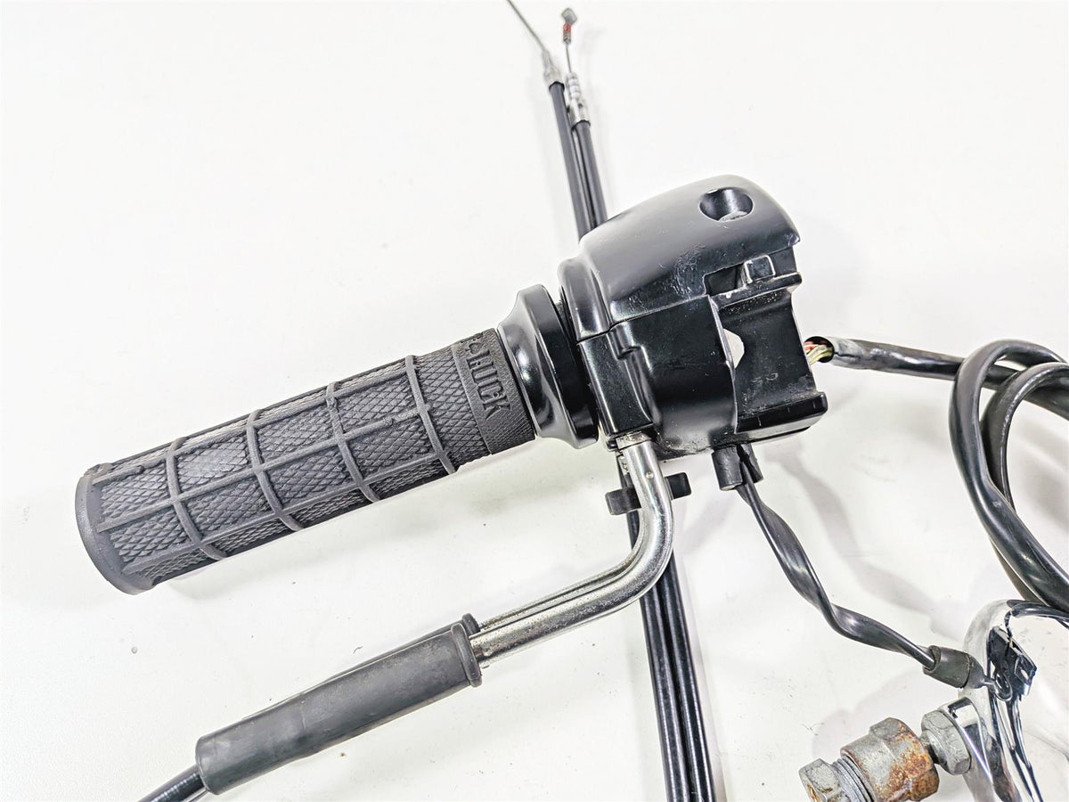 2014 Harley FXDL Dyna Low Rider Right Hand Control Switch + Blinker 72944-12 {{ shop.shopifyCountryName }} - Mototech271