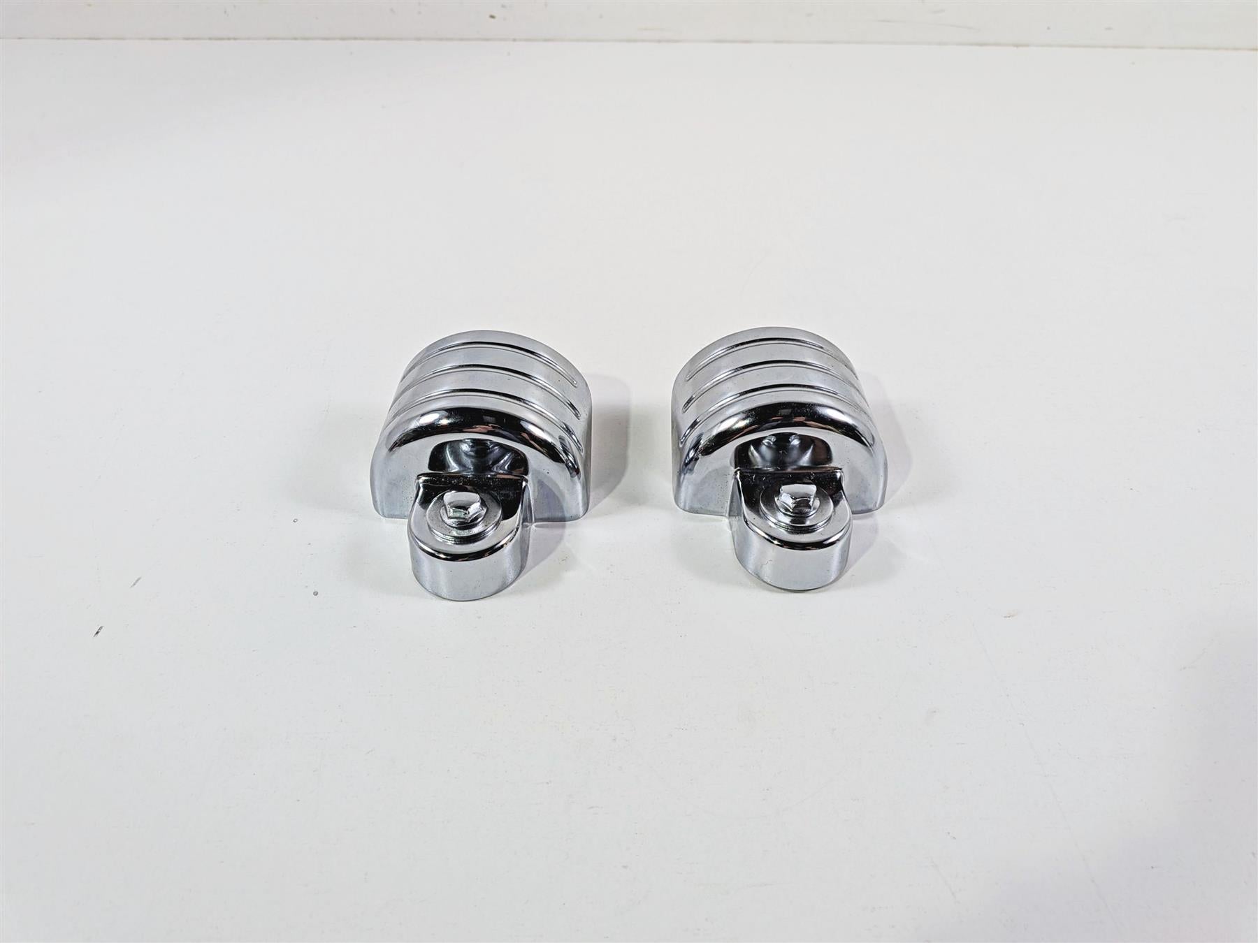 2003 Honda V-Twin VTX1800 C Kuryakyn Chrome Rear Shock Top Covers 8261 {{ shop.shopifyCountryName }} - Mototech271