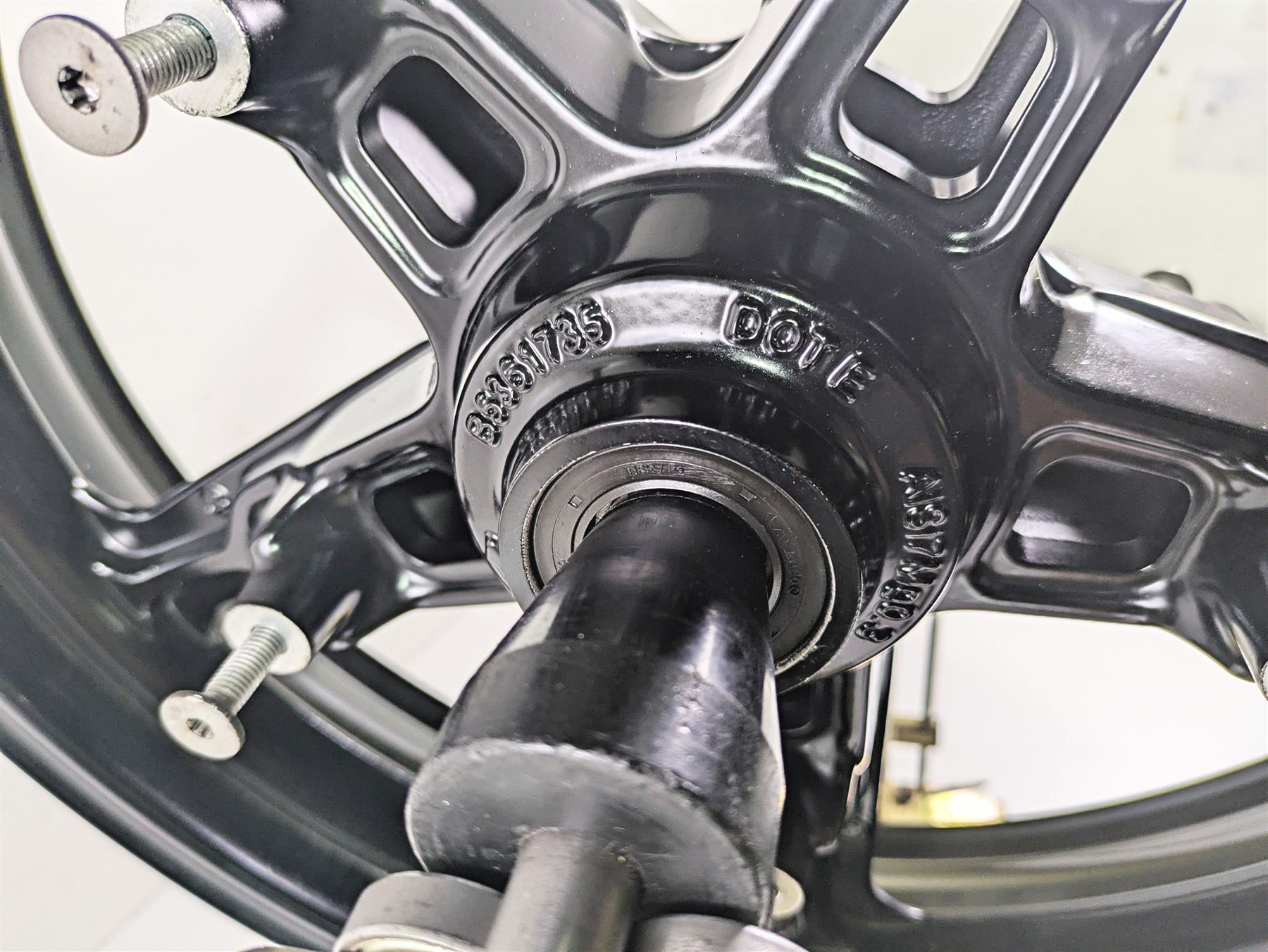 2022 BMW RnineT Pure K22 Straight 17x3.5 Front Wheel Cast Rim 36318562526 {{ shop.shopifyCountryName }} - Mototech271