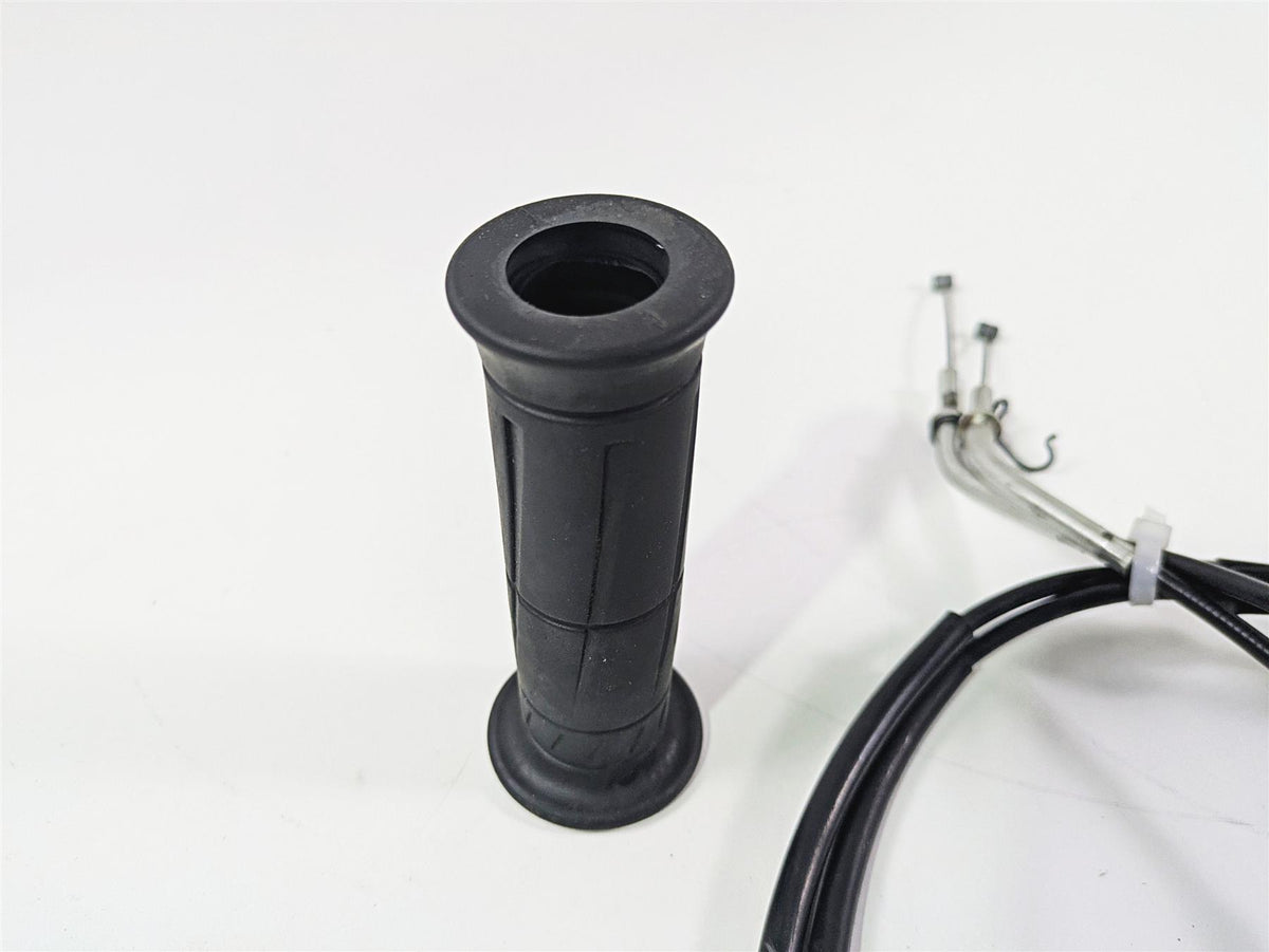 2016 Kawasaki ZX10R Ninja Throttle Grip & Cables Set 32099-0766 {{ shop.shopifyCountryName }} - Mototech271